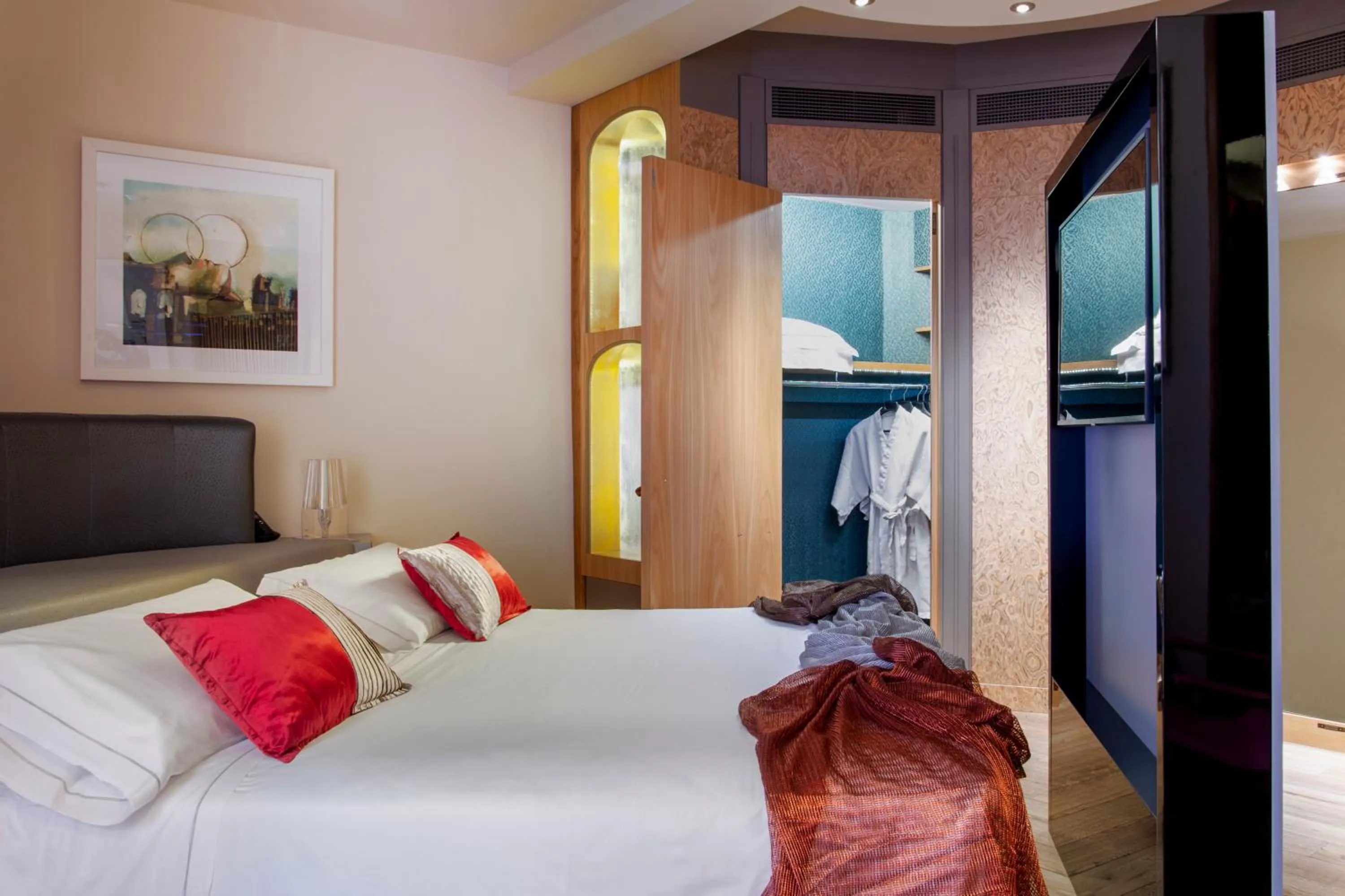Bedroom, Bed in Art Hotel Orologio