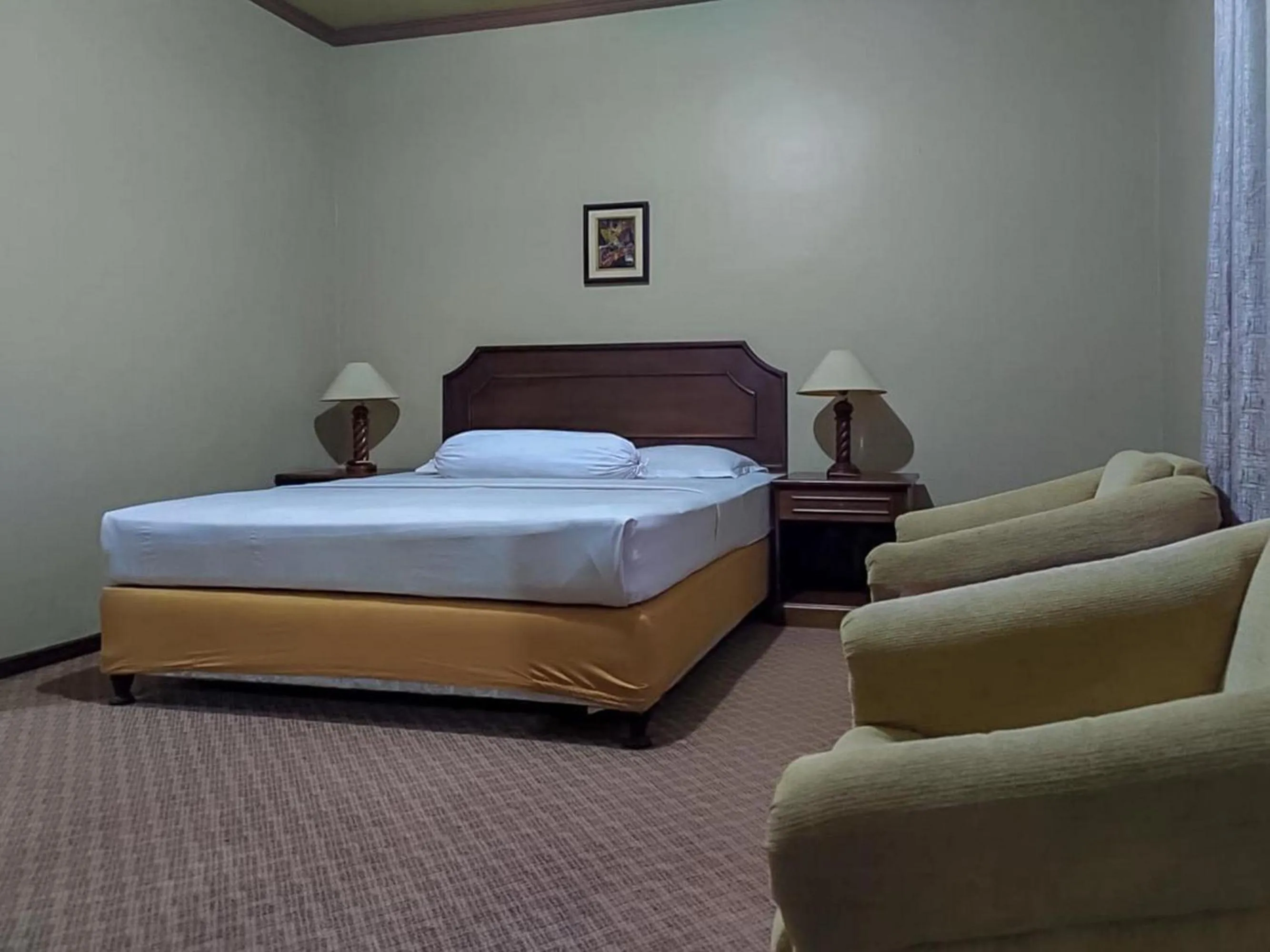 Bedroom, Bed in Hotel Indiana Syariah Mitra RedDoorz