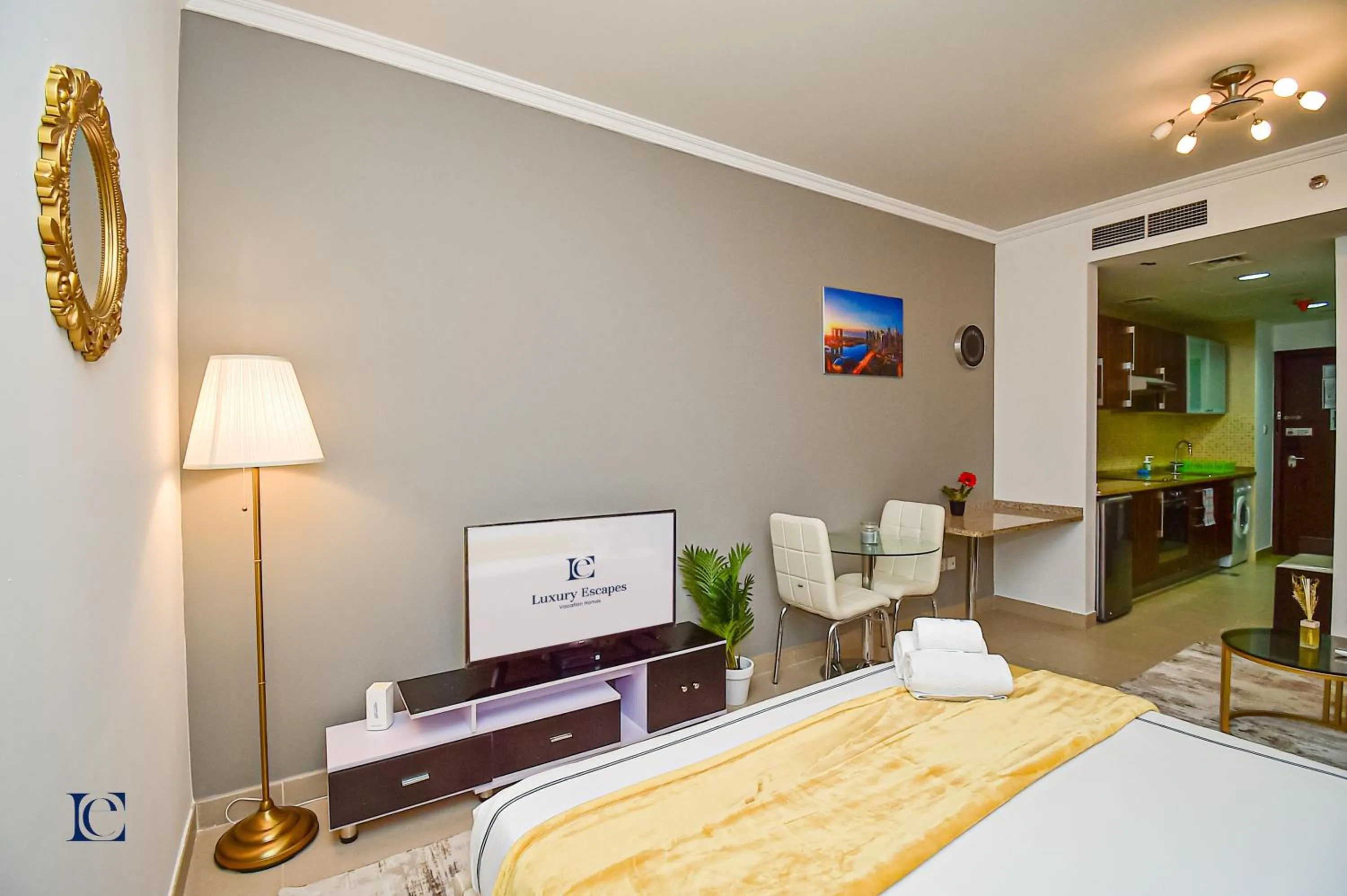 Bed in Luxury Escapes - Cozy Studio - Goldcrest Executives JLT