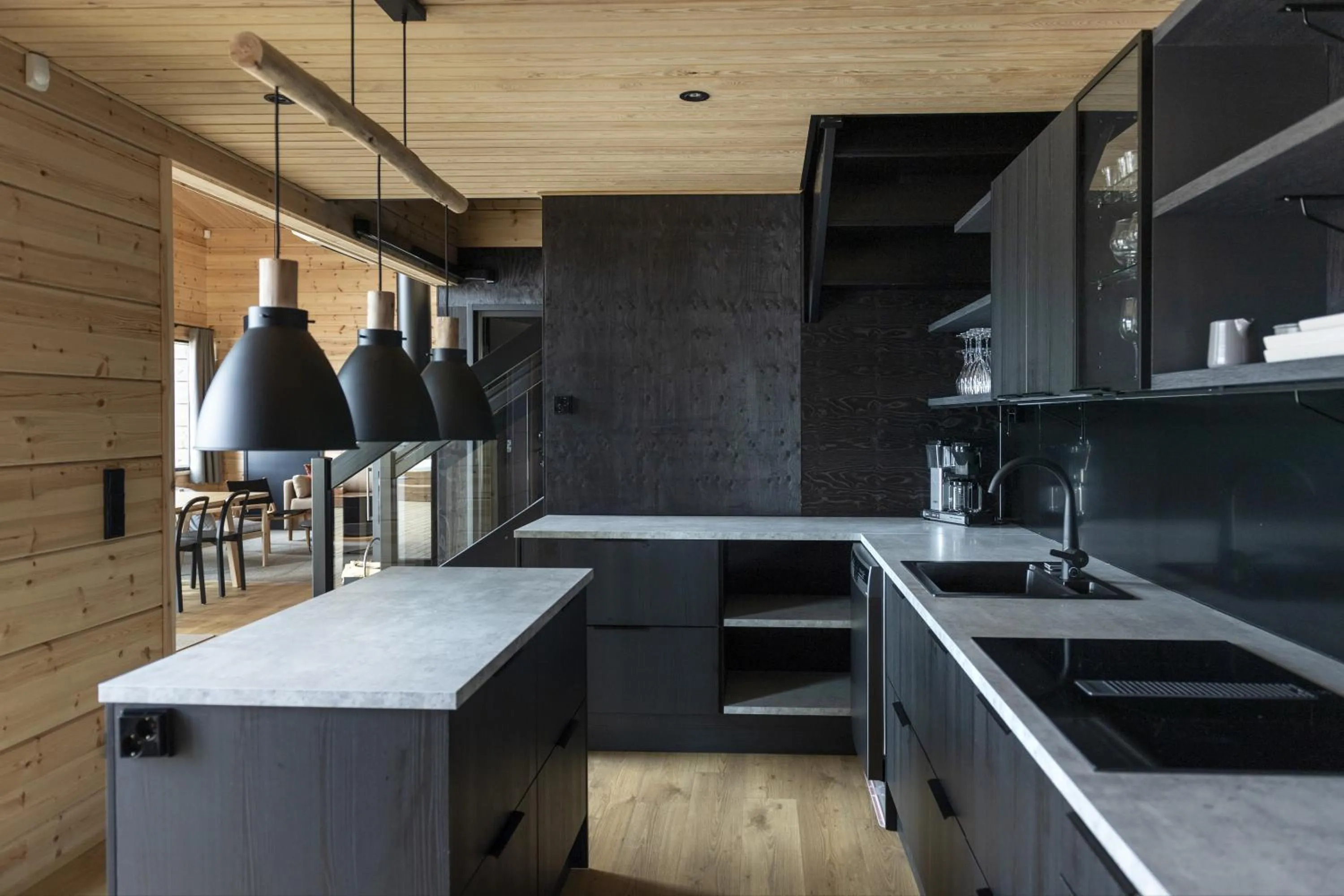 Kitchen or kitchenette in Break Sokos Hotel Tykkimäki Resort