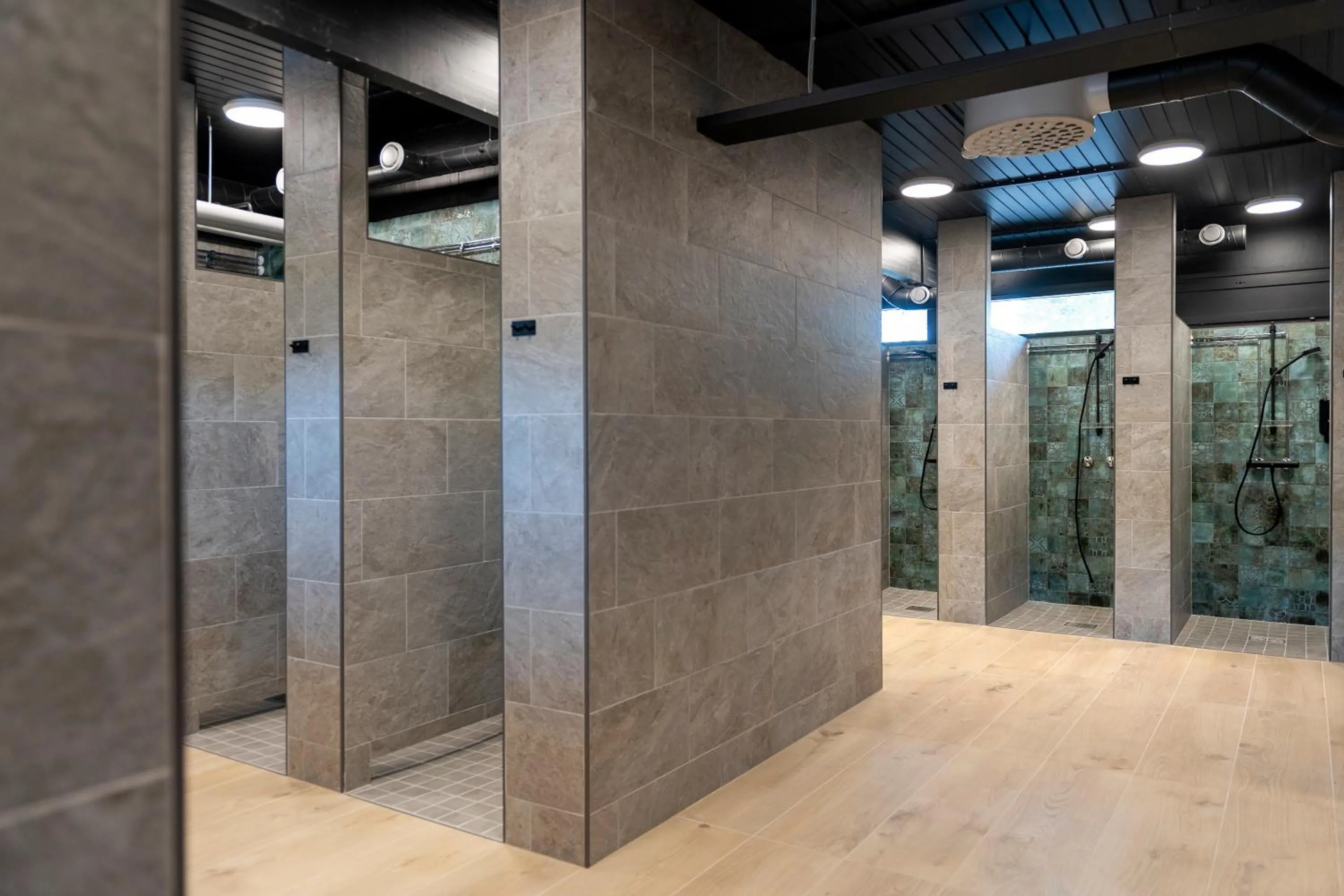 Shower in Break Sokos Hotel Tykkimäki Resort