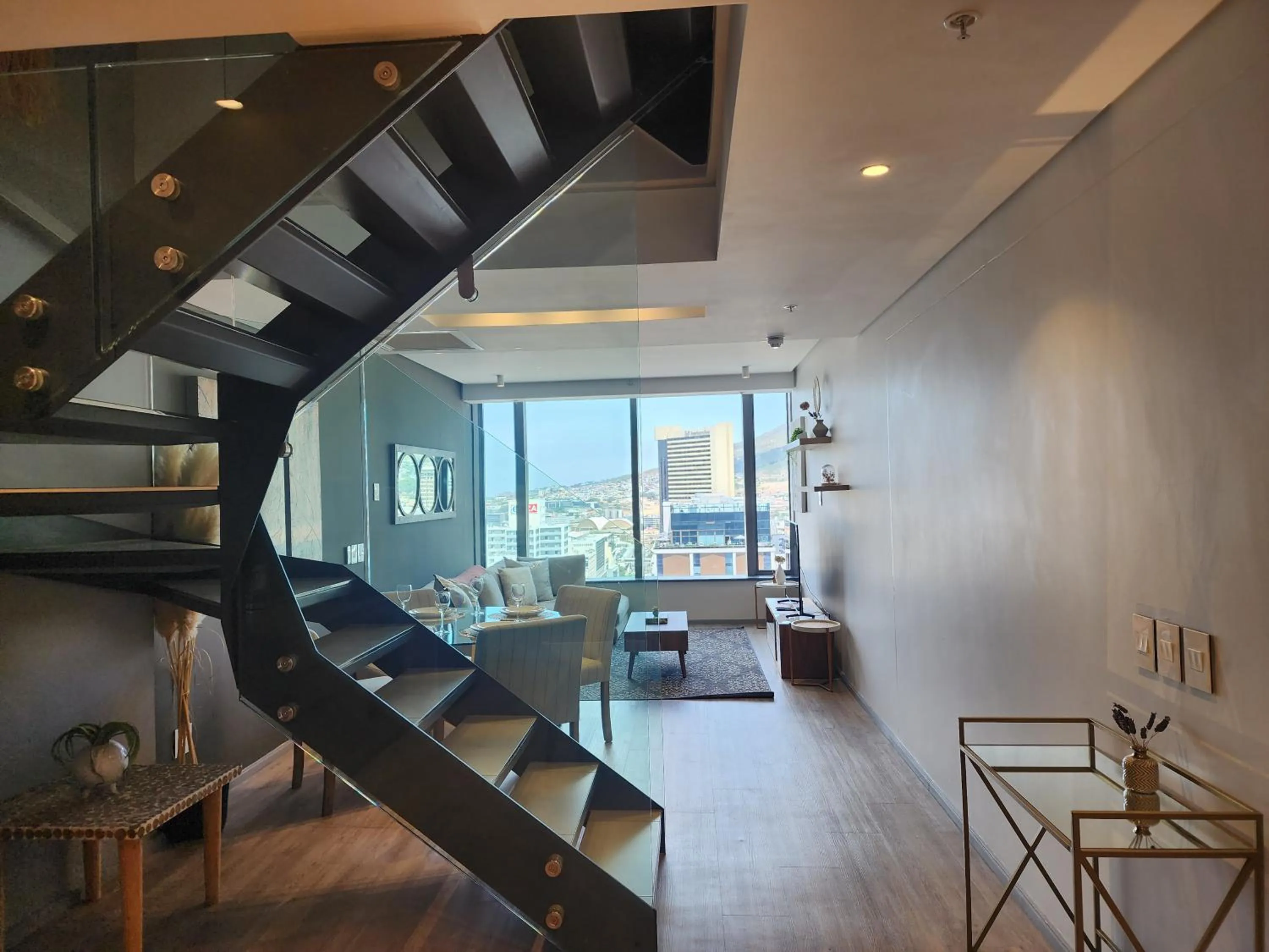 117 on Strand Luxury Apartments