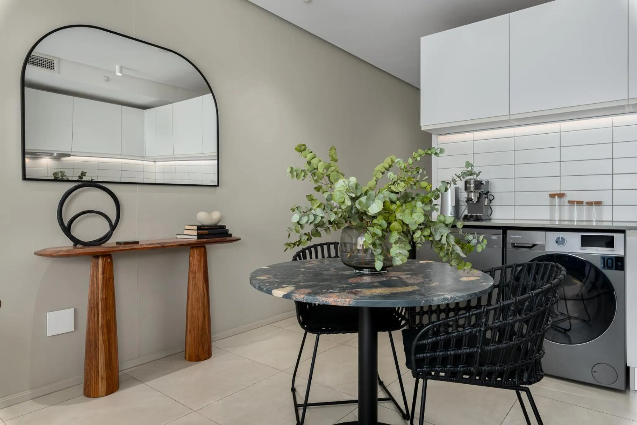 117 on Strand Luxury Apartments