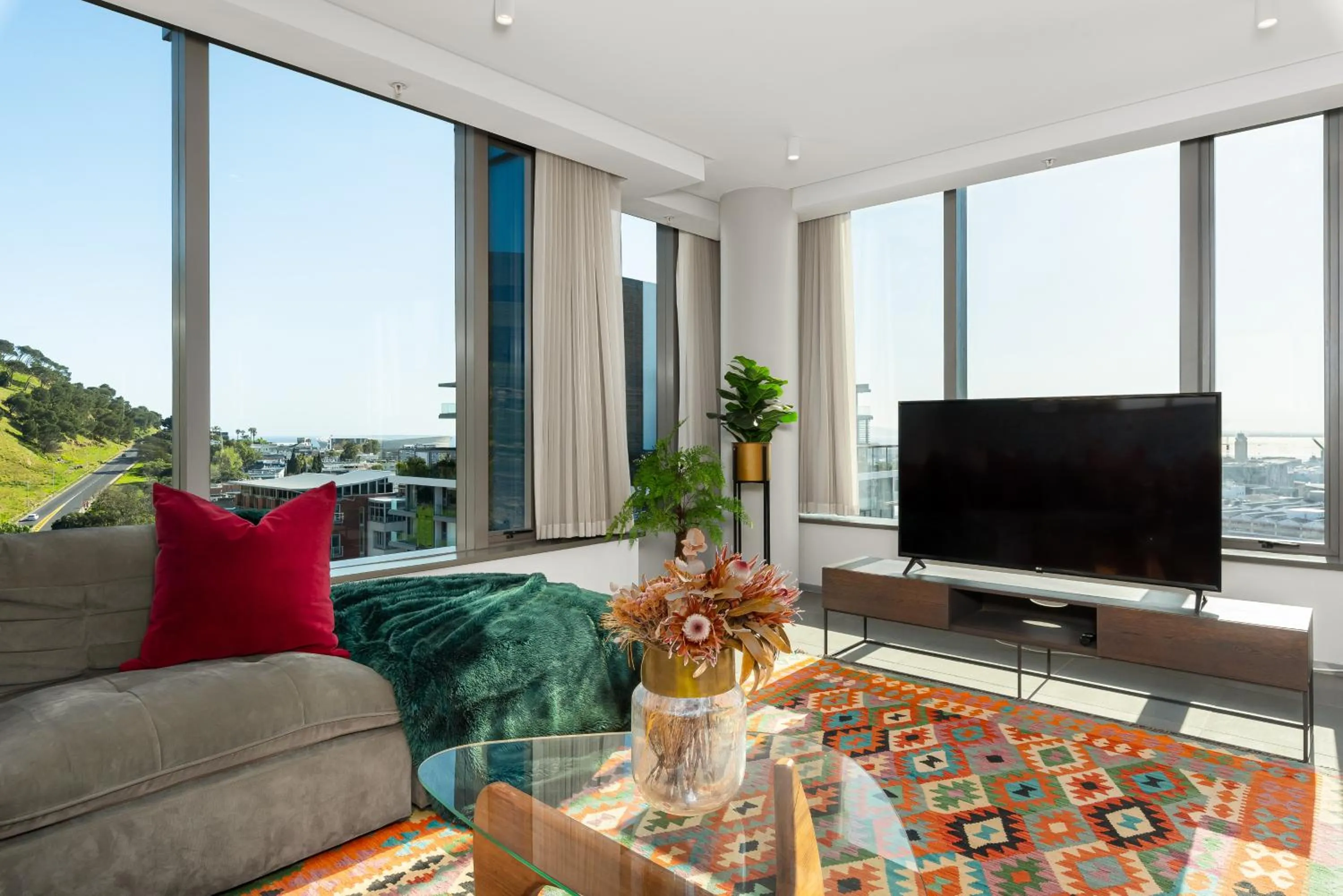 117 on Strand Luxury Apartments