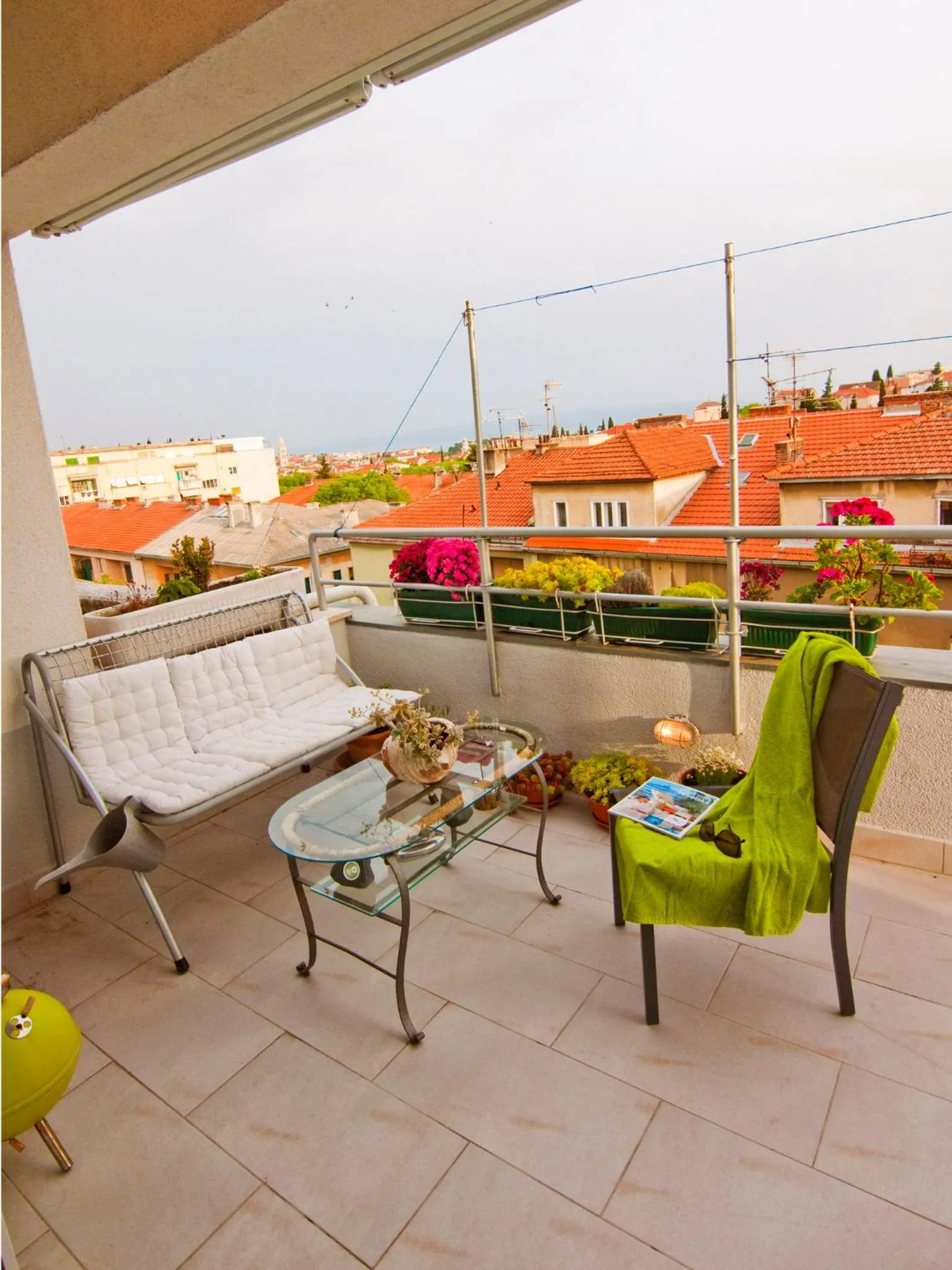 Balcony/Terrace in Apartment Noris