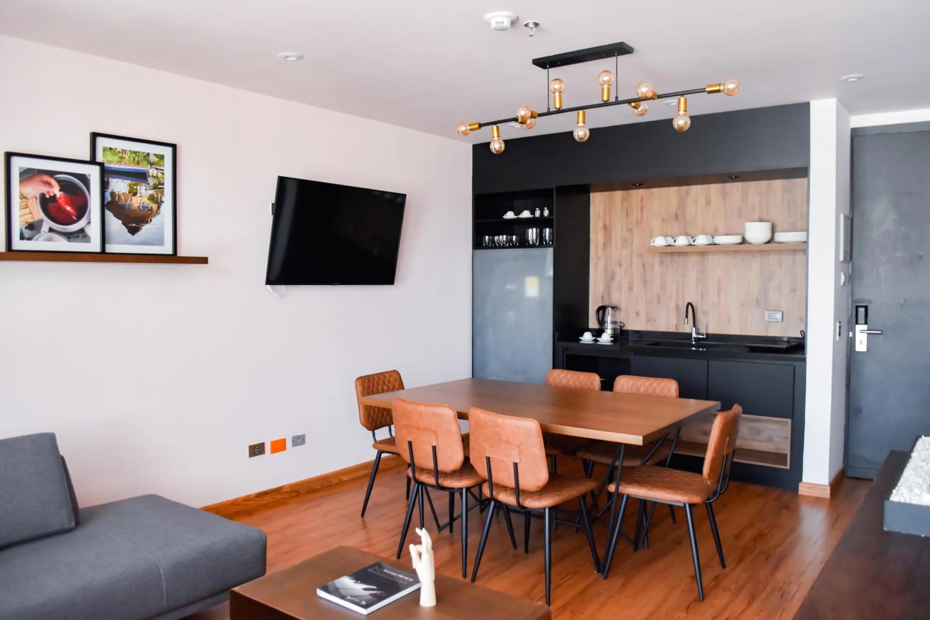 Dining area in Hotel V1501