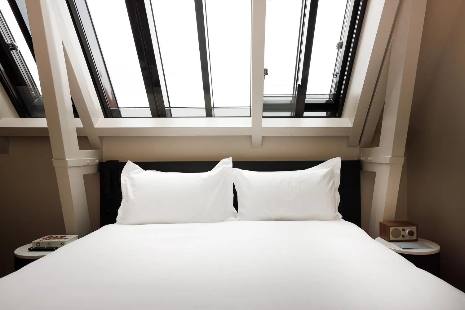 Bed in Pillows Grand Boutique Hotel Maurits at the Park - Small Luxury Hotels