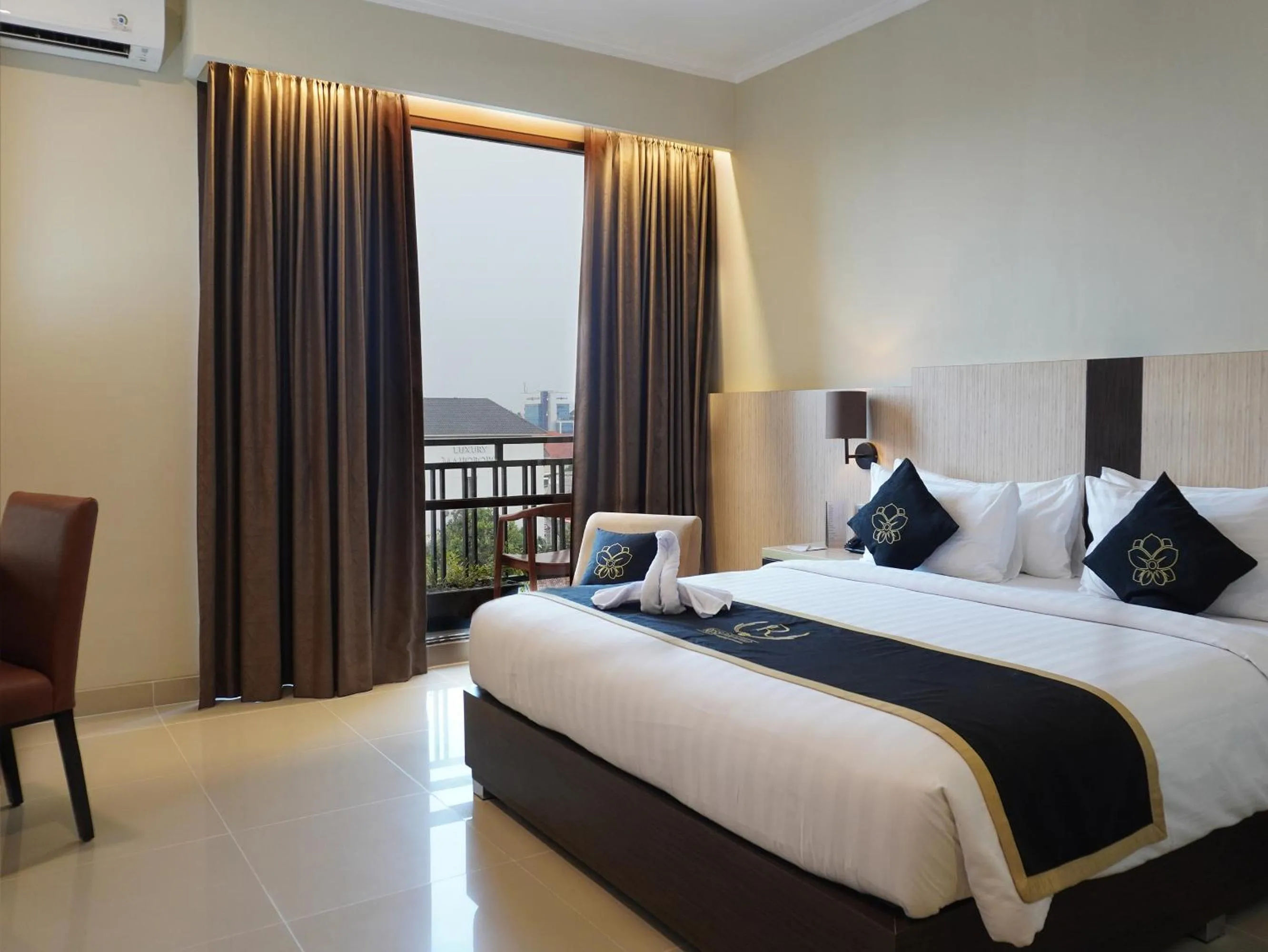 Bedroom, Bed in Riss Hotel Malioboro