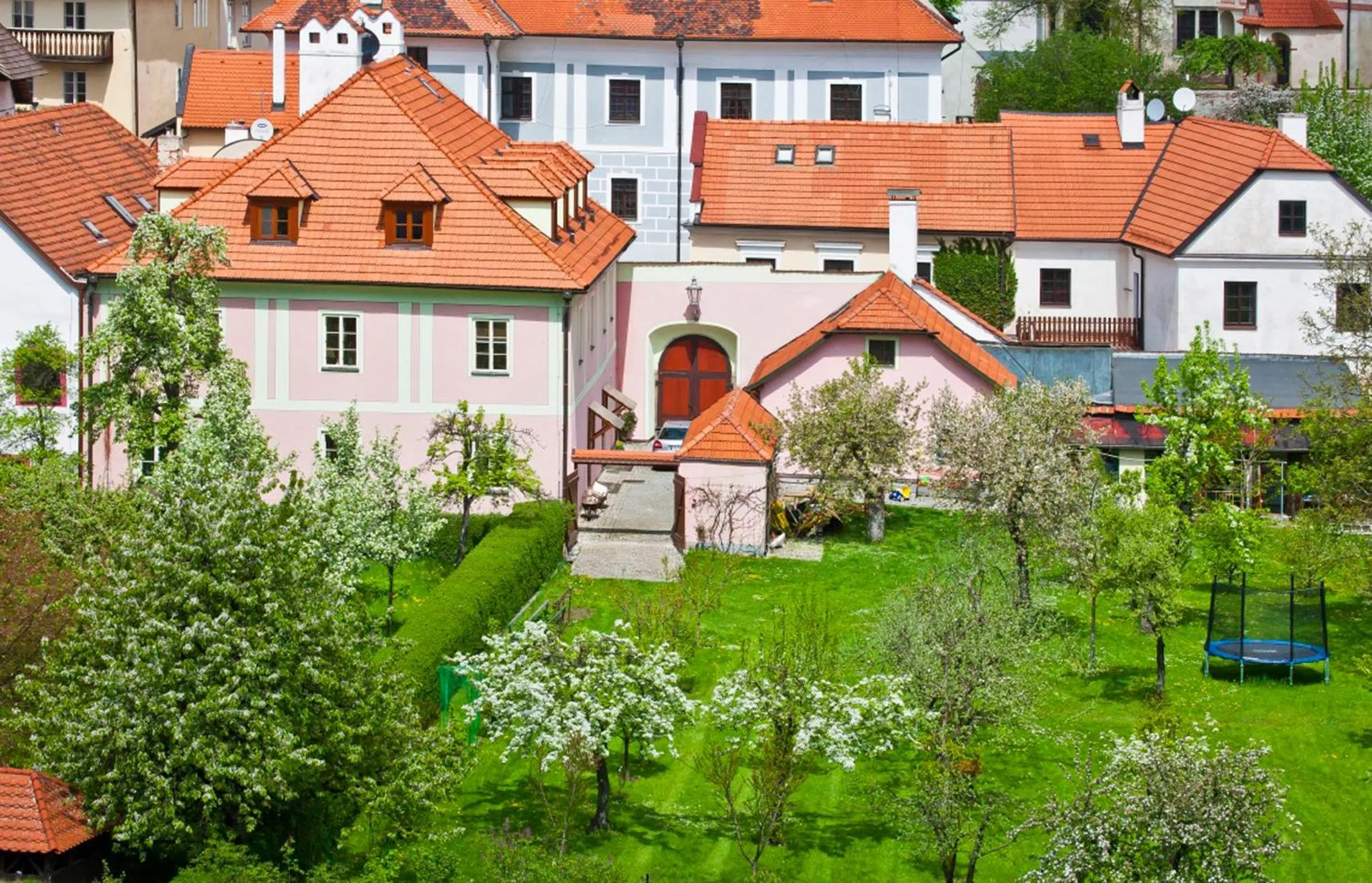 Facade/entrance in Orangerie Garden by KH