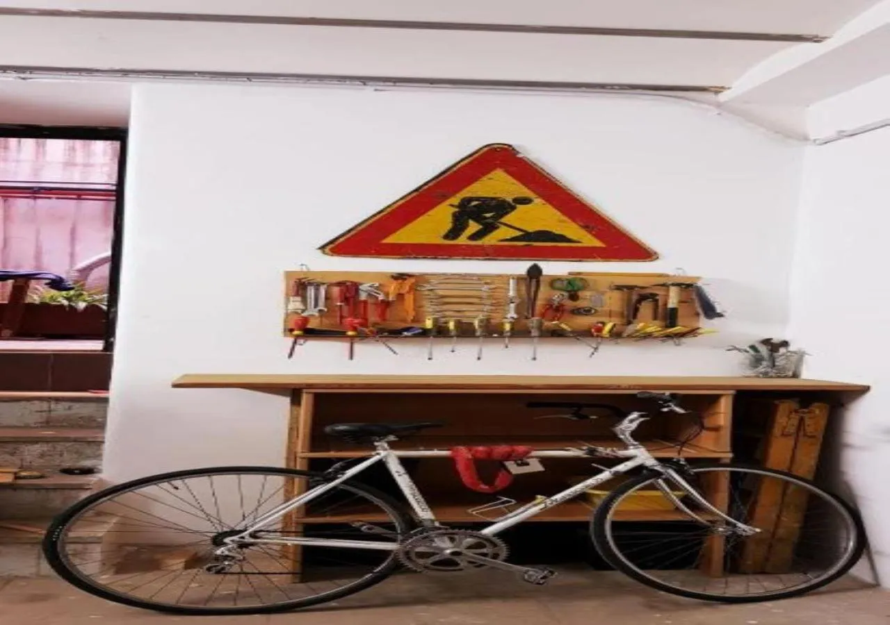 Cycling in A Casa di Amici