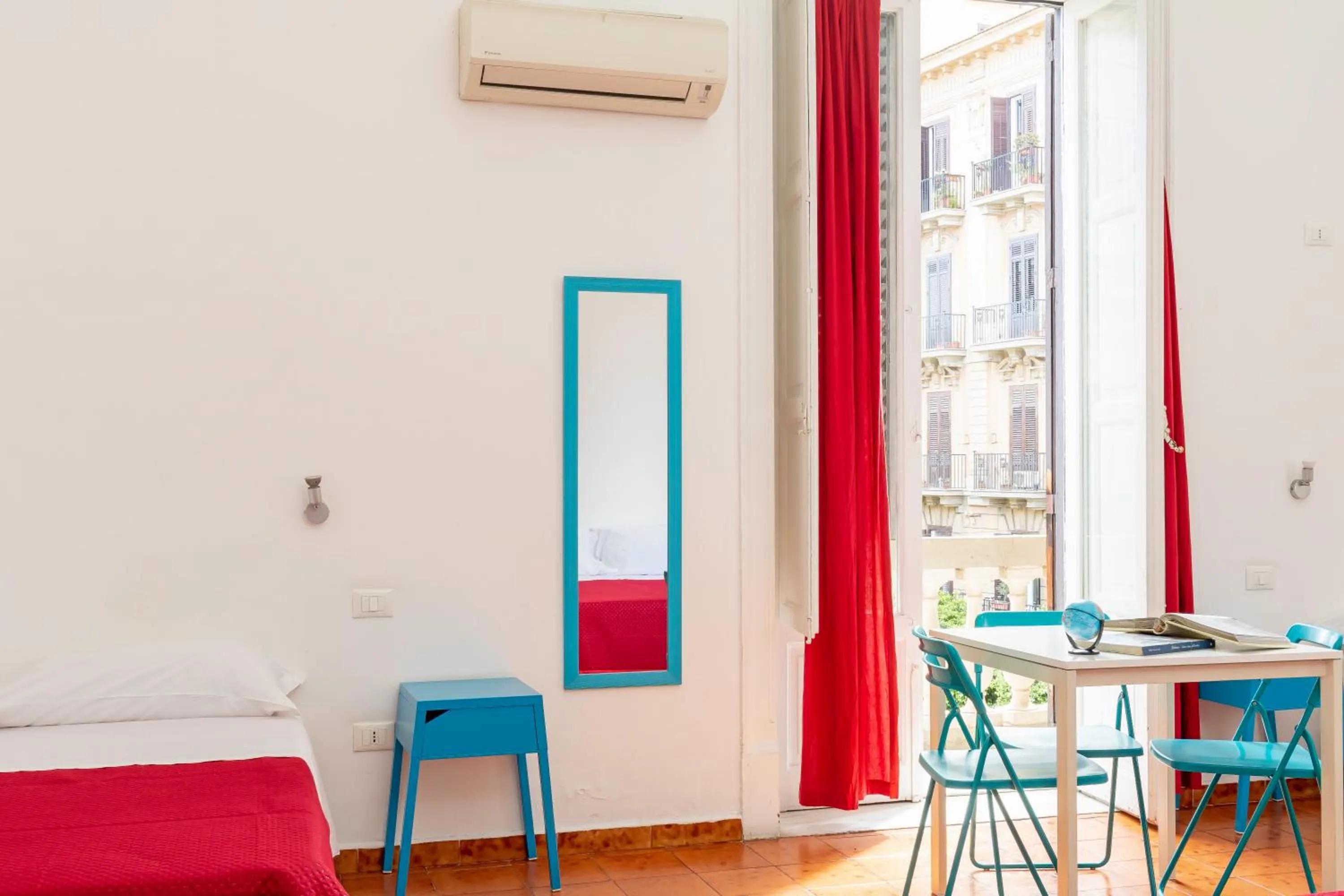 Bedroom in A Casa di Amici