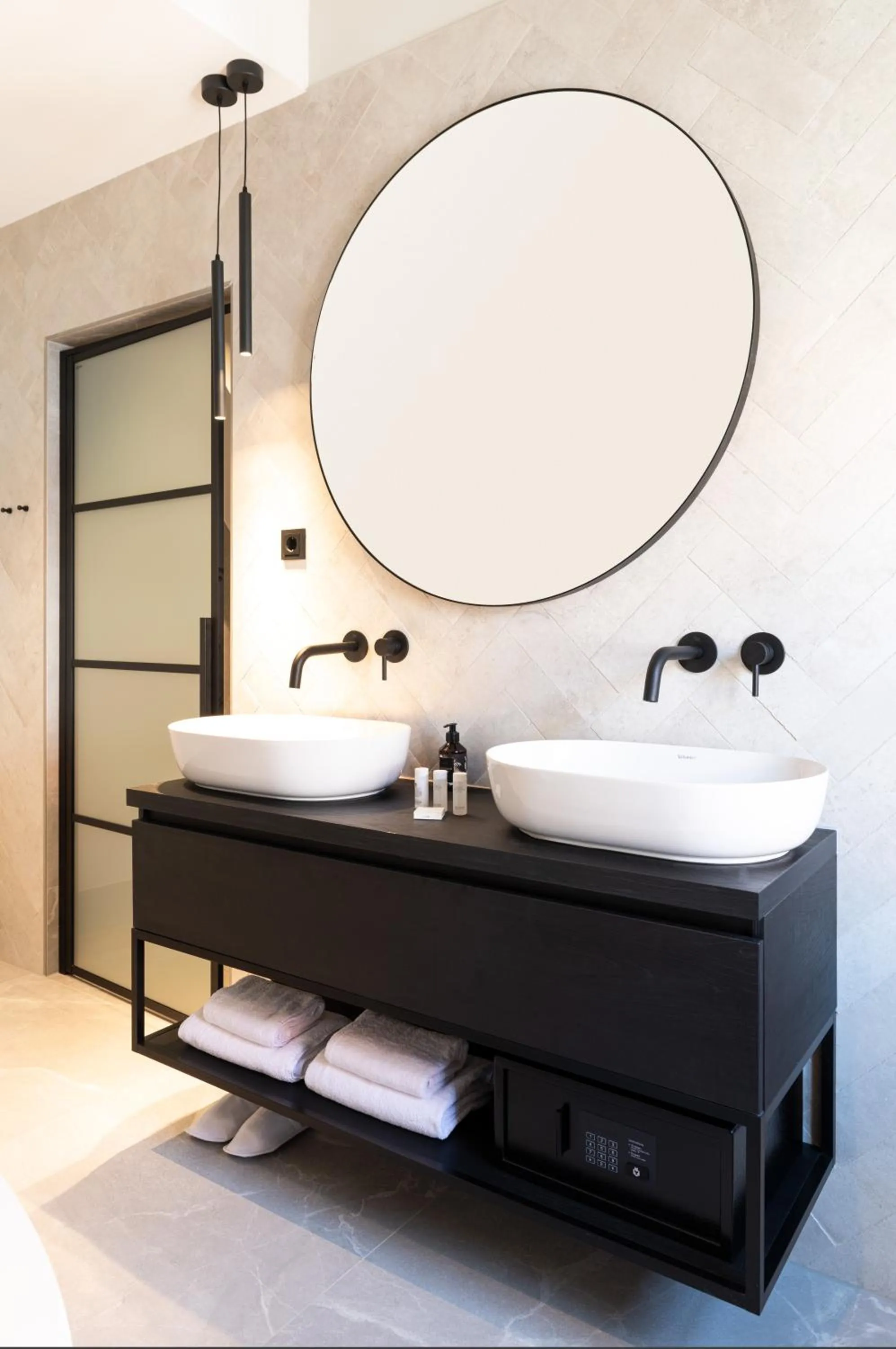 Bathroom in Boutiquehotel Princenjagt