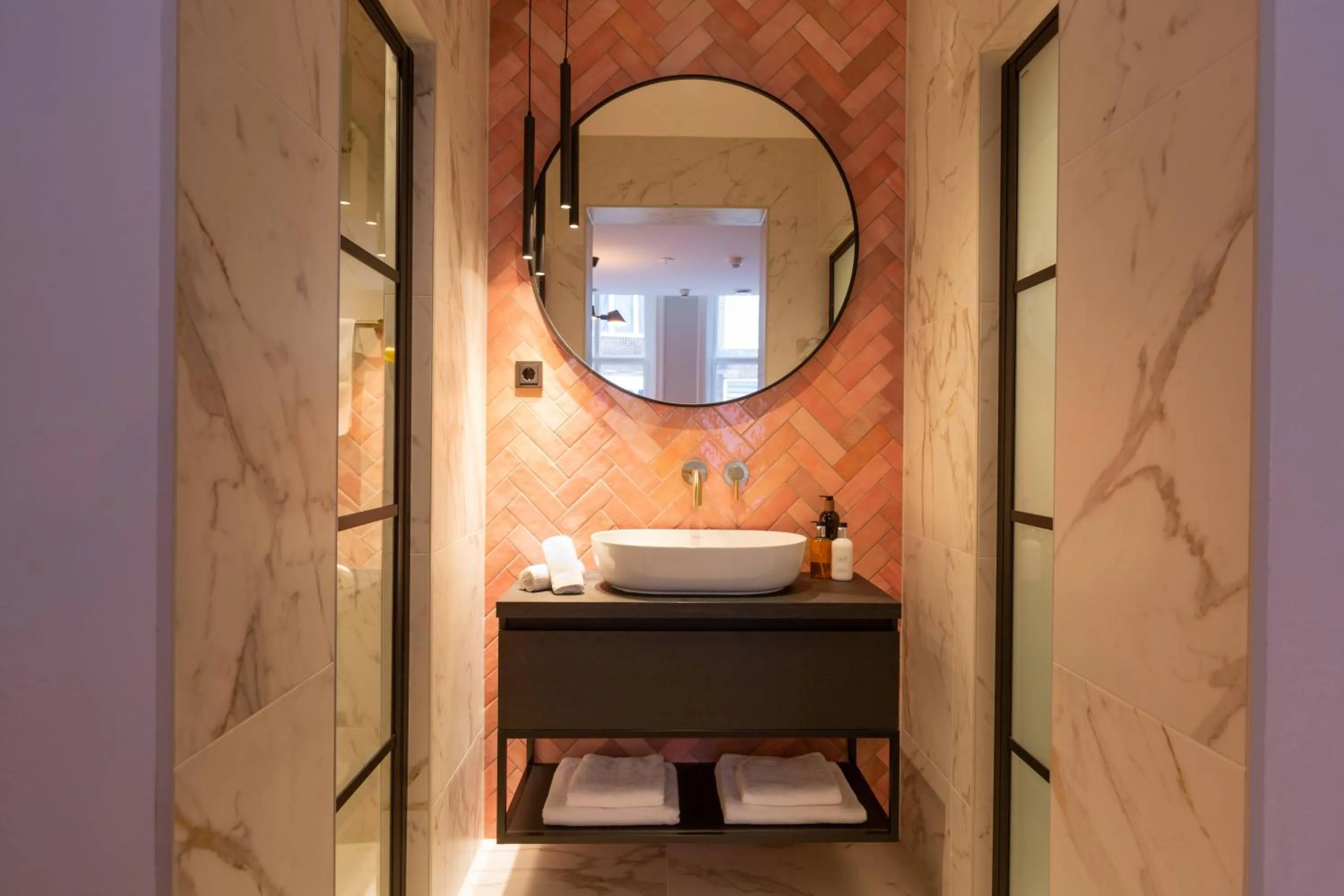 Bathroom in Boutiquehotel Princenjagt