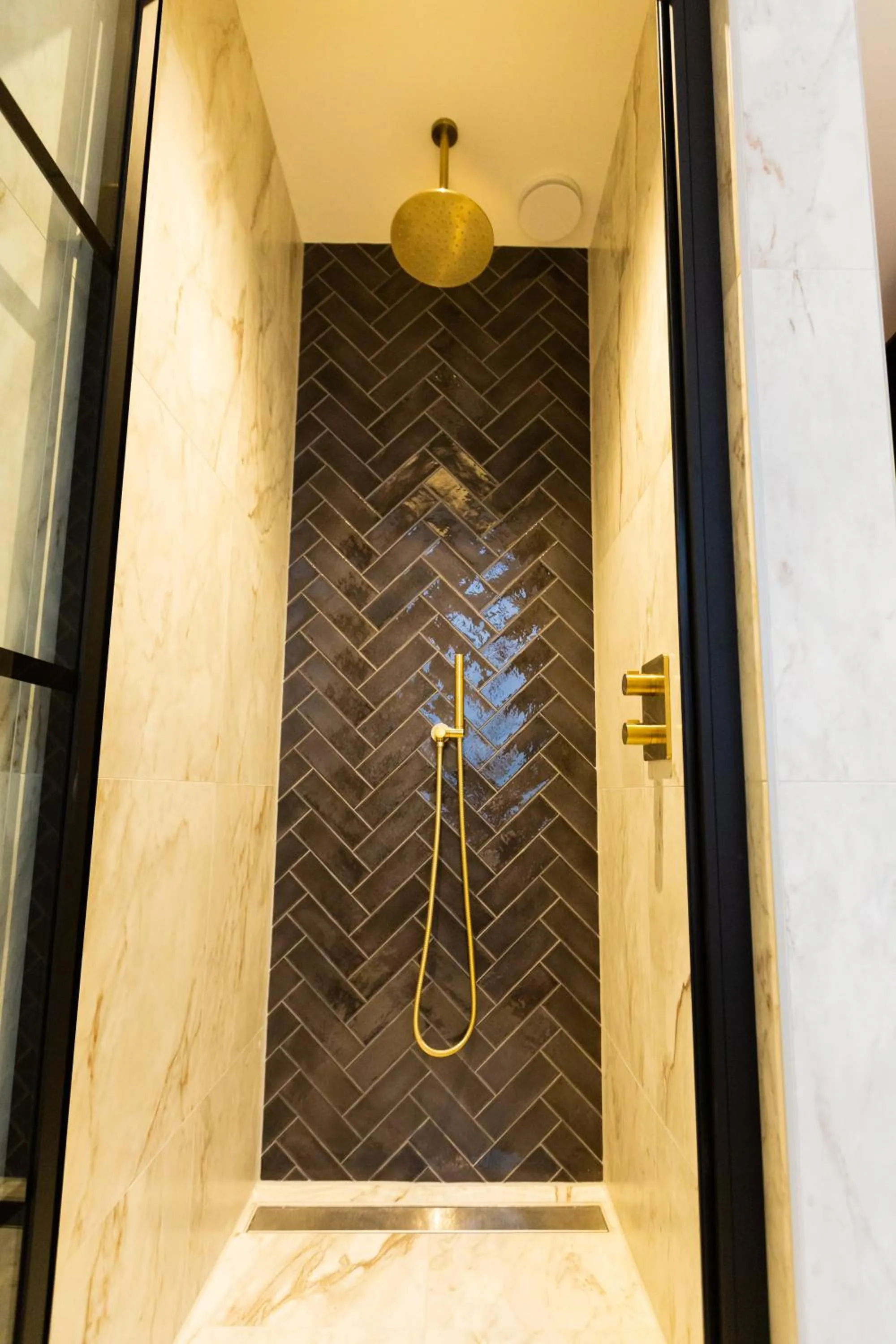 Shower in Boutiquehotel Princenjagt