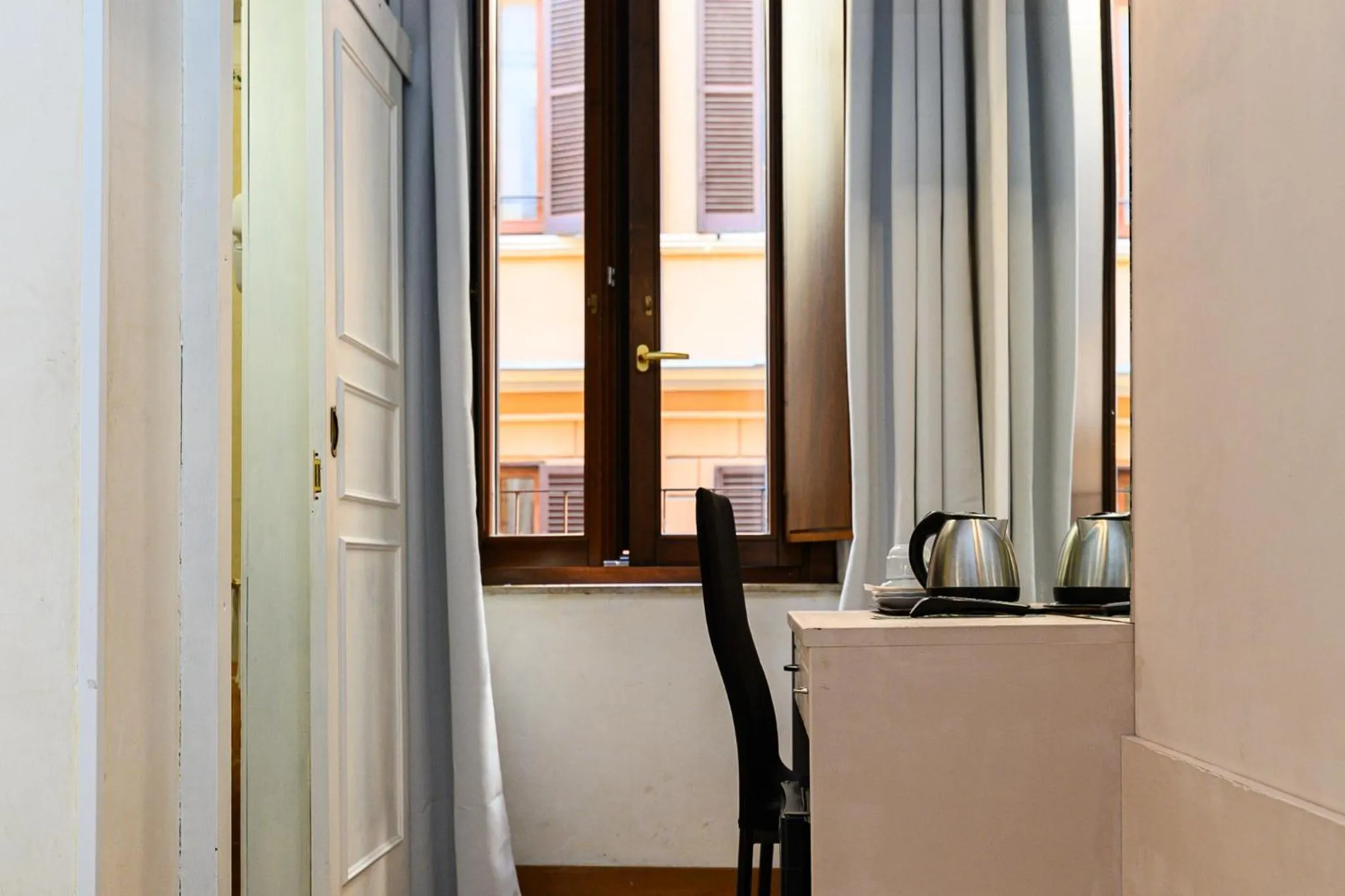 Coffee/tea facilities in Hotel Julia