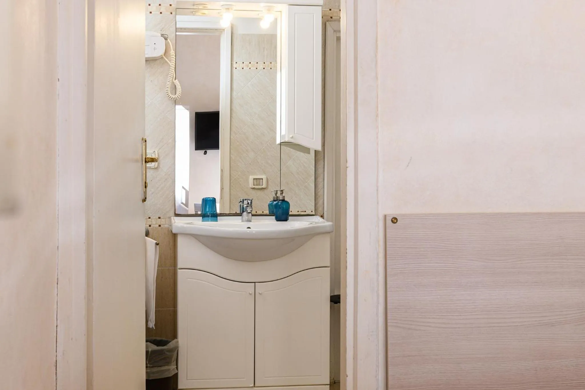 Bathroom in Hotel Julia