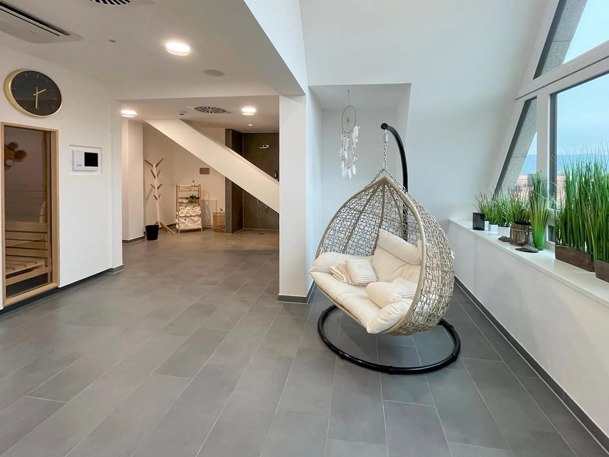 Seating area in DORMERO Hotel Hersbruck