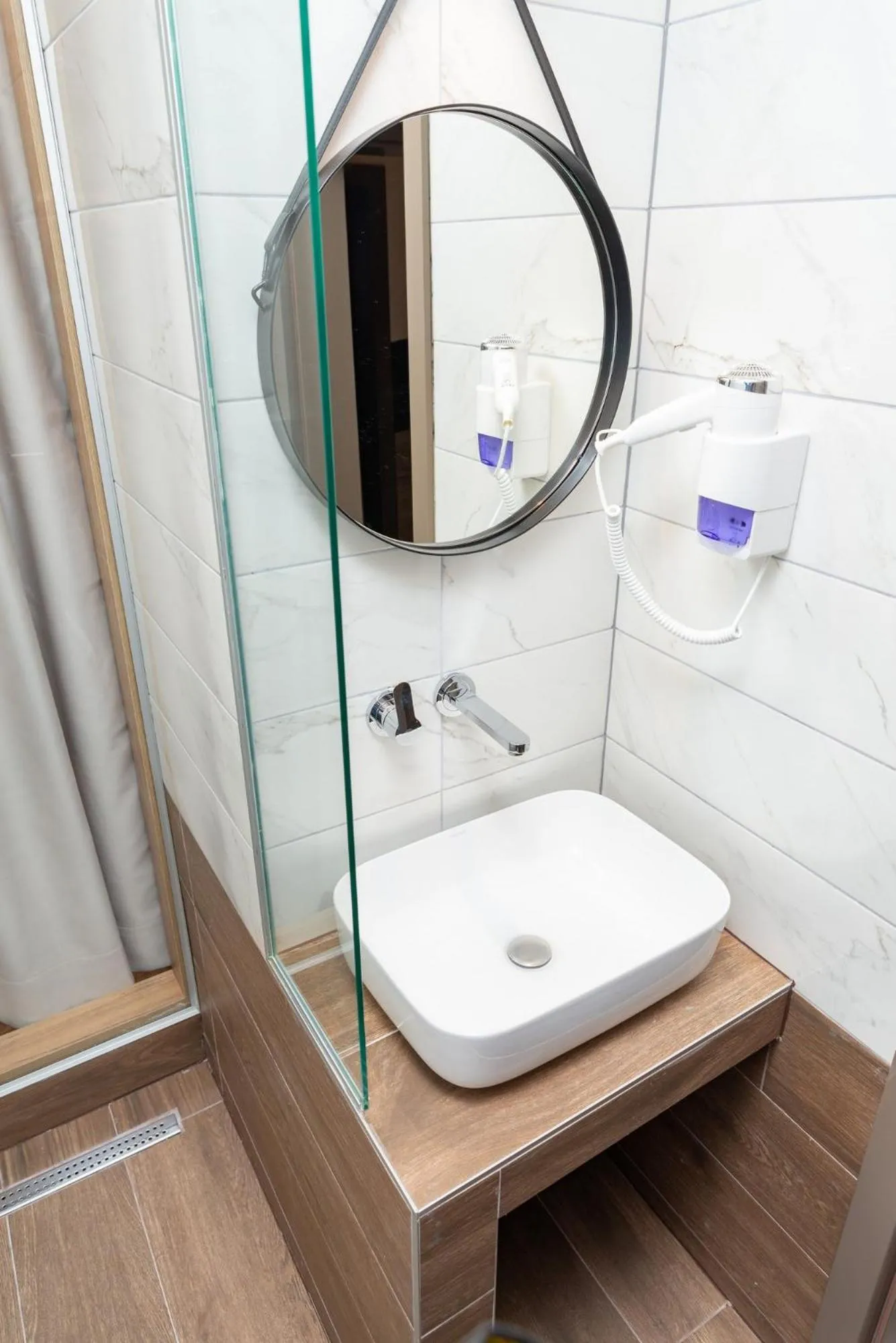 Toilet in Hotel Forest