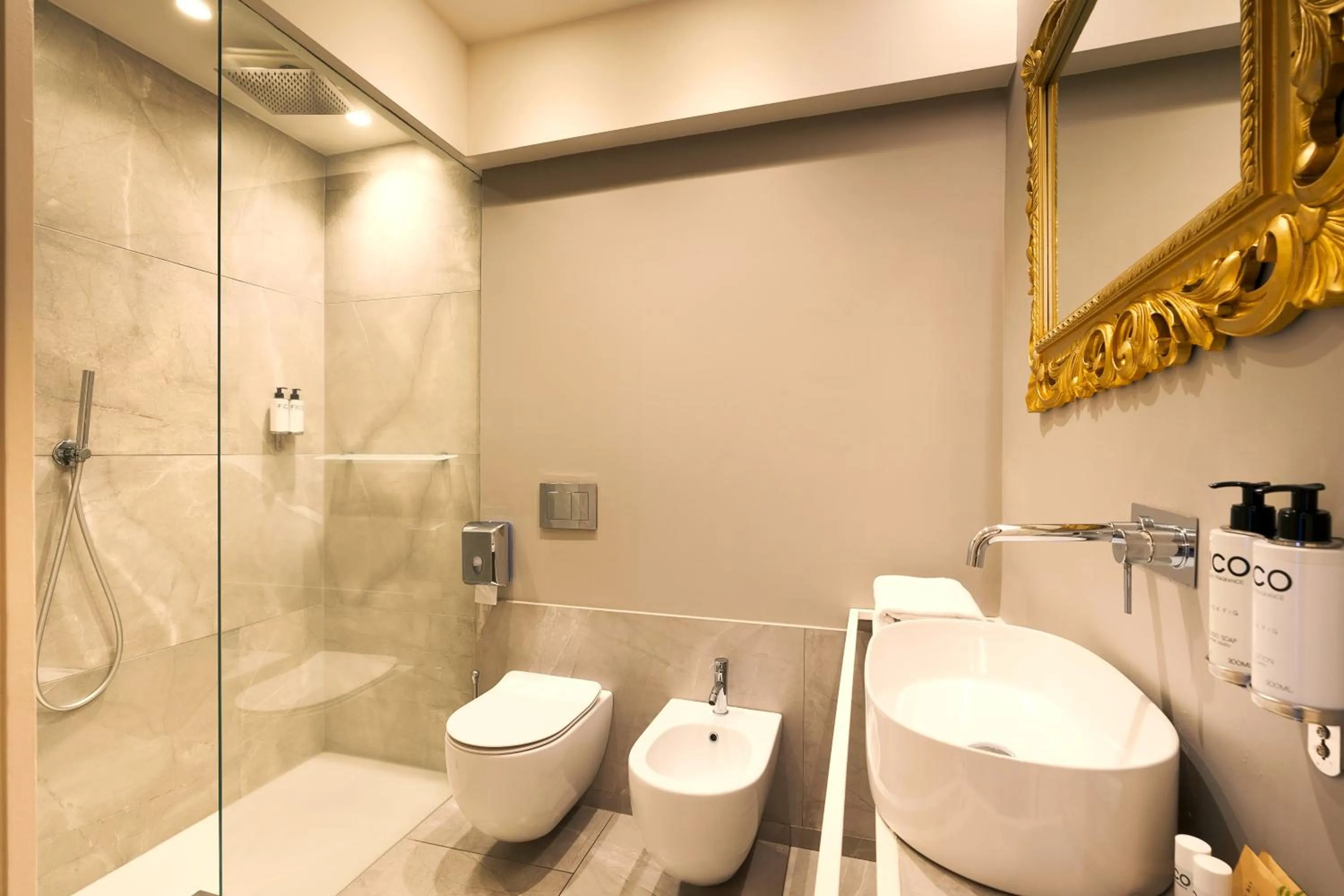 Bathroom in B&B Palazzo Cerami