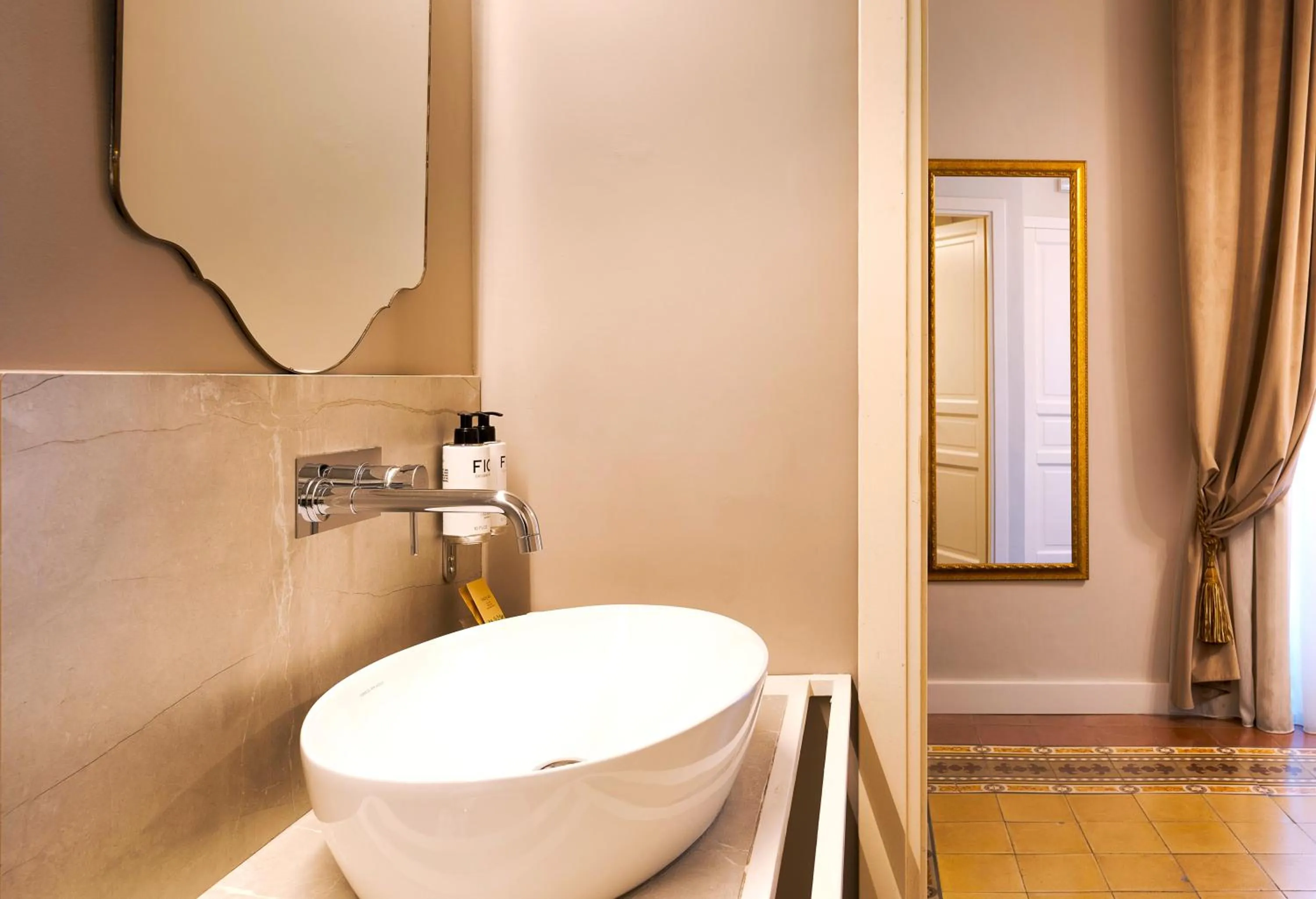 Bathroom in B&B Palazzo Cerami