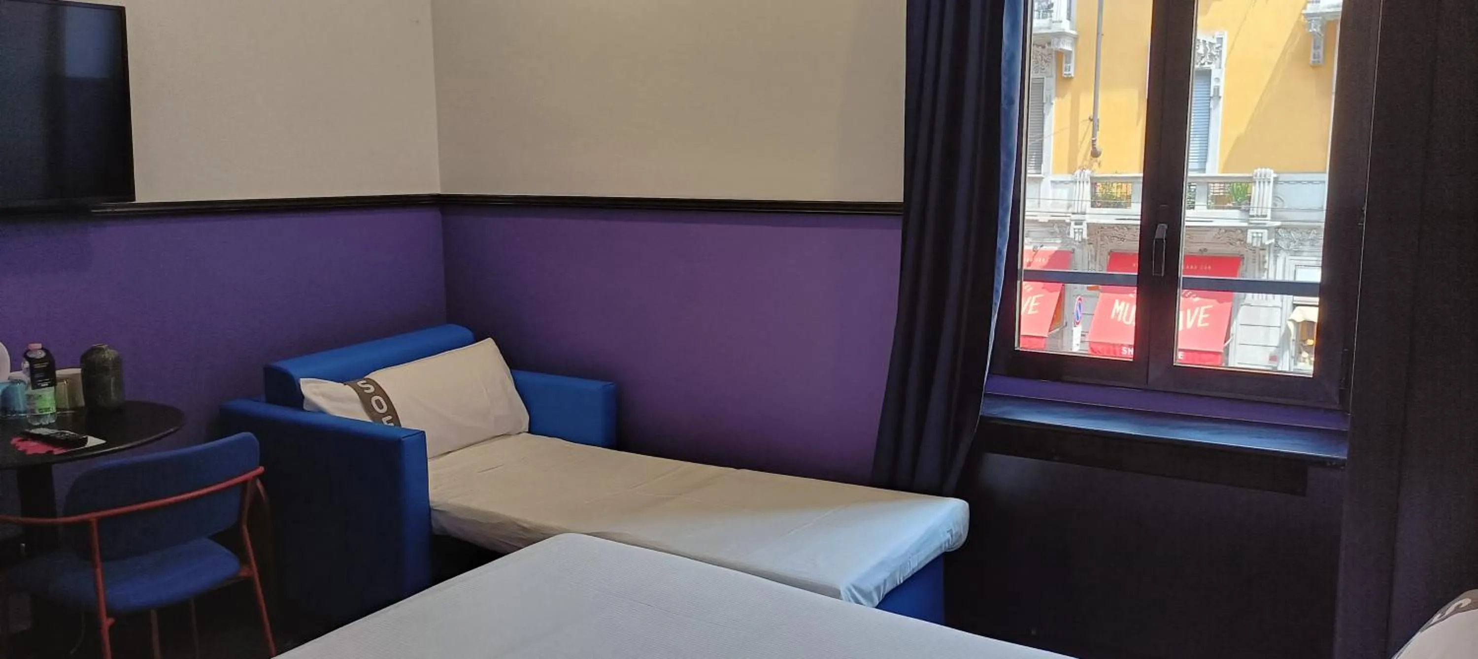 Photo of the whole room, Bed in Casual Eclettico Milano