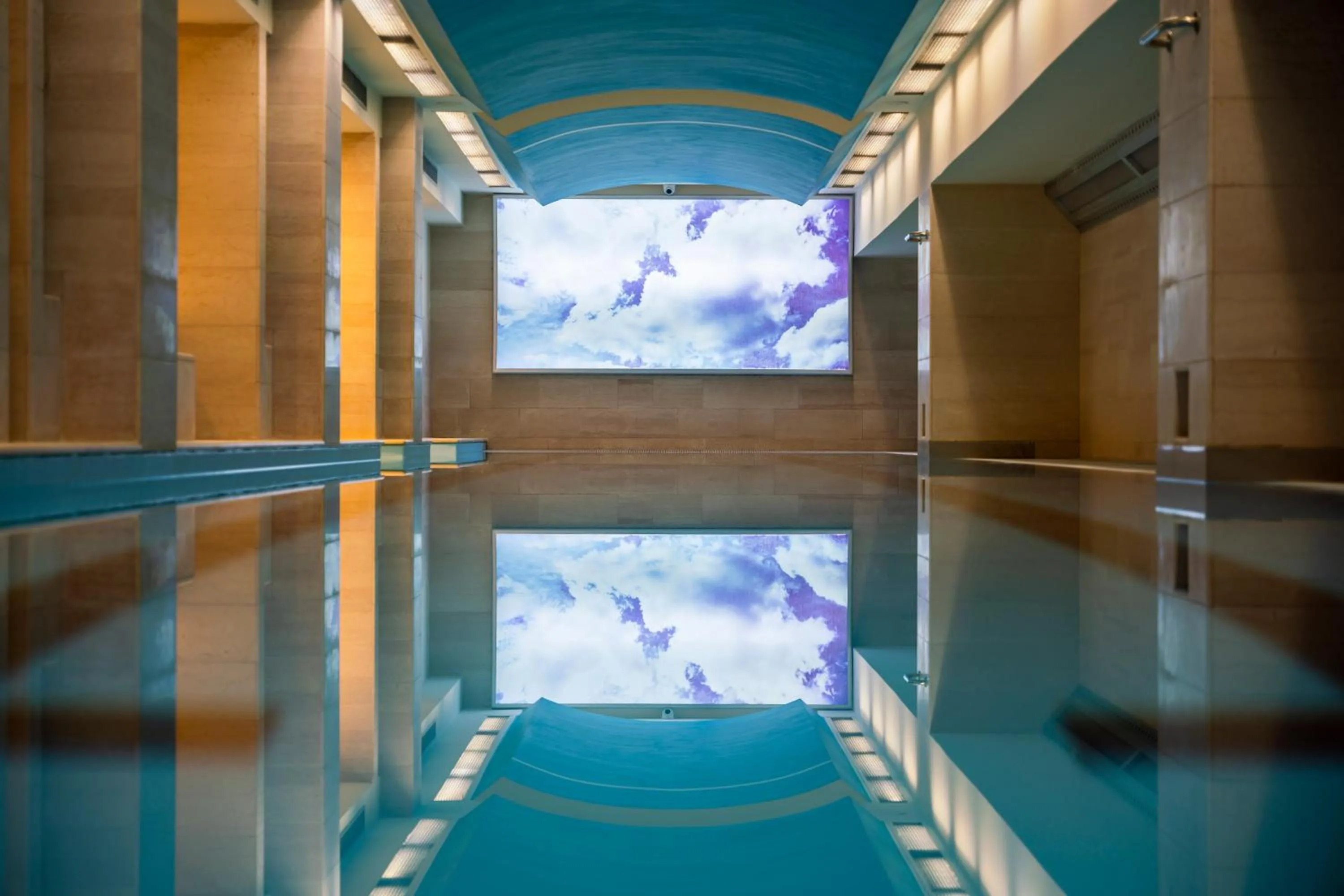 Swimming pool in Perugia Park Hotel