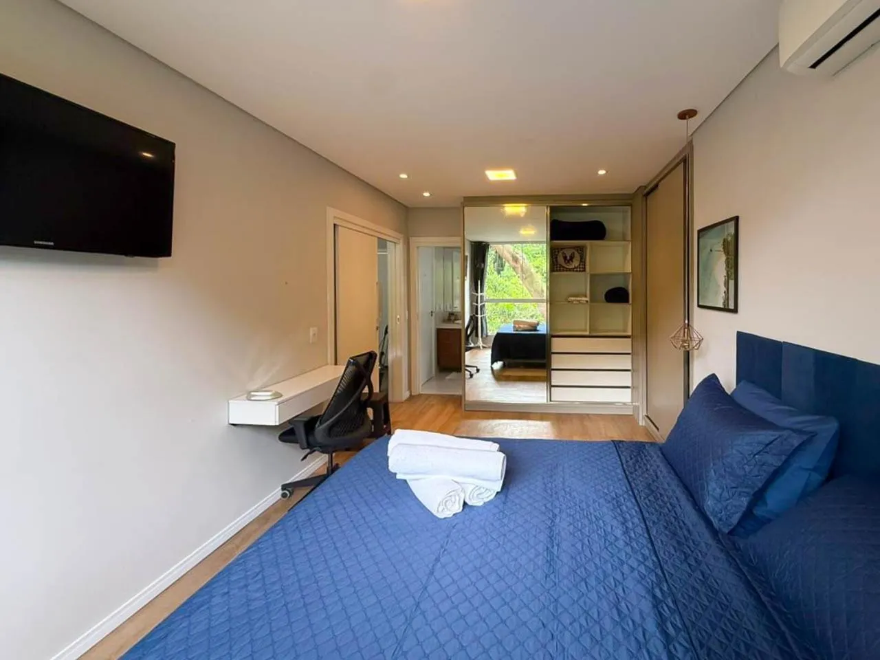 Mountain view, Bed in Pousada Altas Natureza