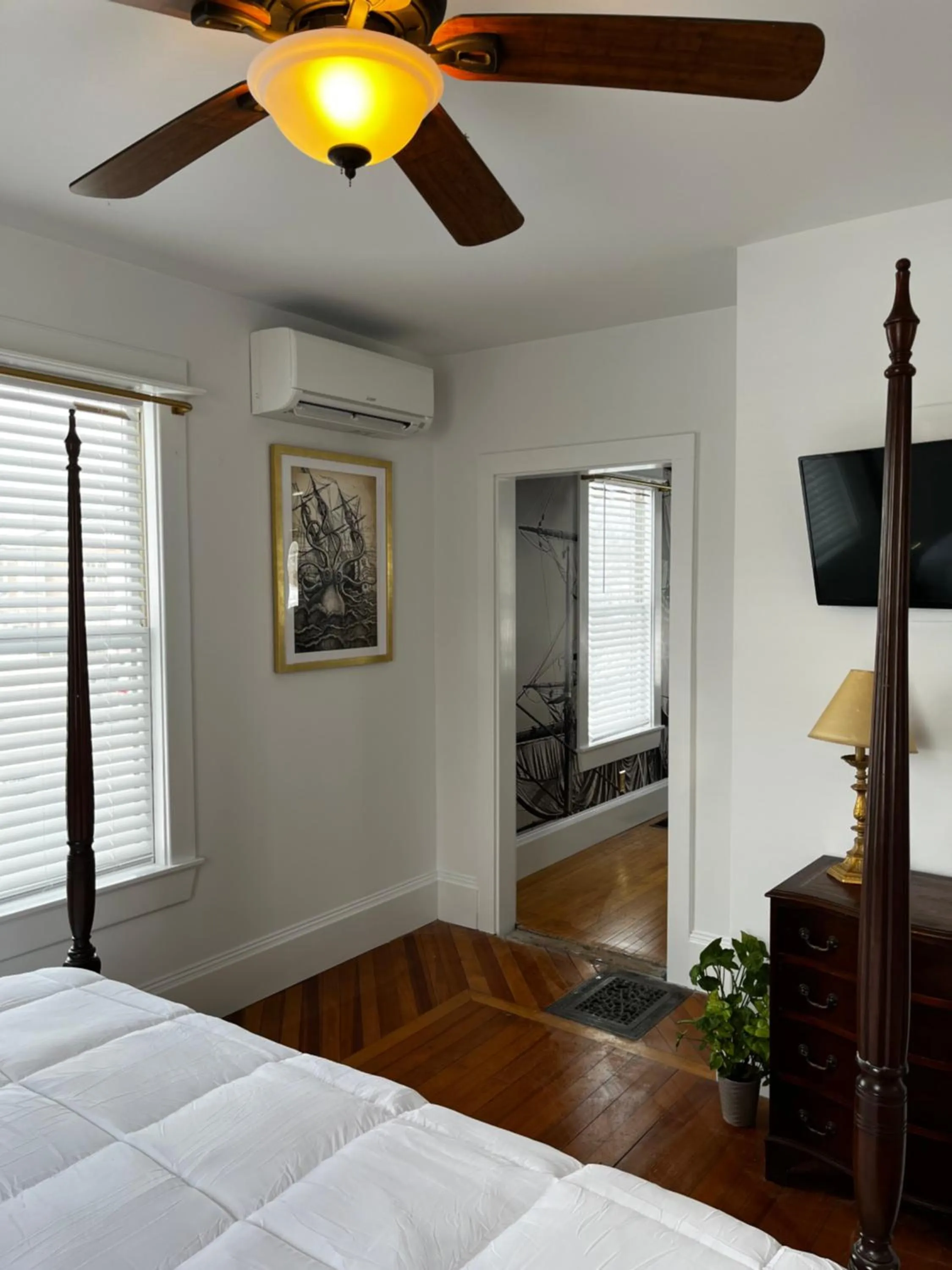 Bed in Queen Anne's Revenge