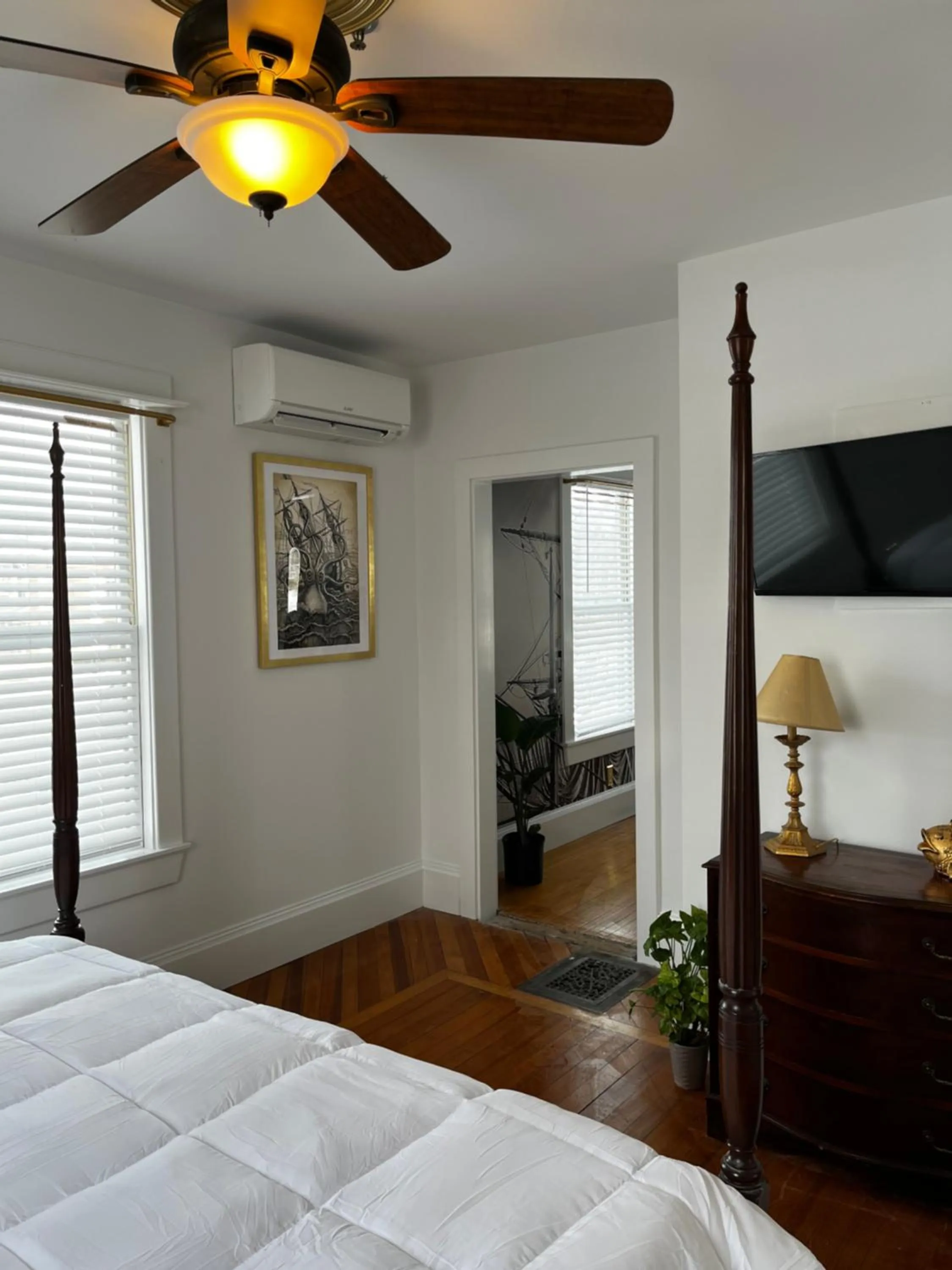 Bed in Queen Anne's Revenge