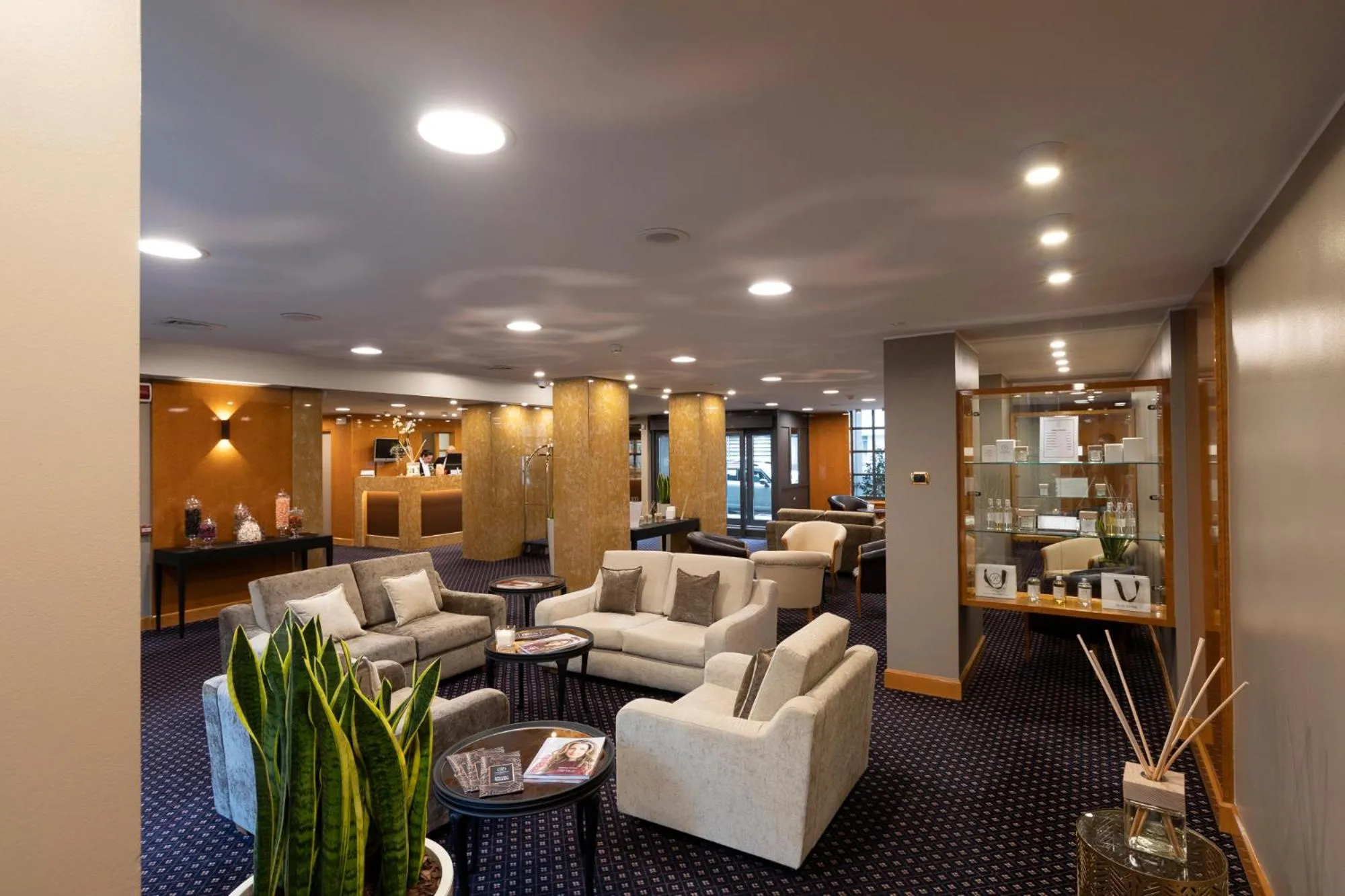 Lobby or reception in City Life Hotel Poliziano, by R Collection Hotels