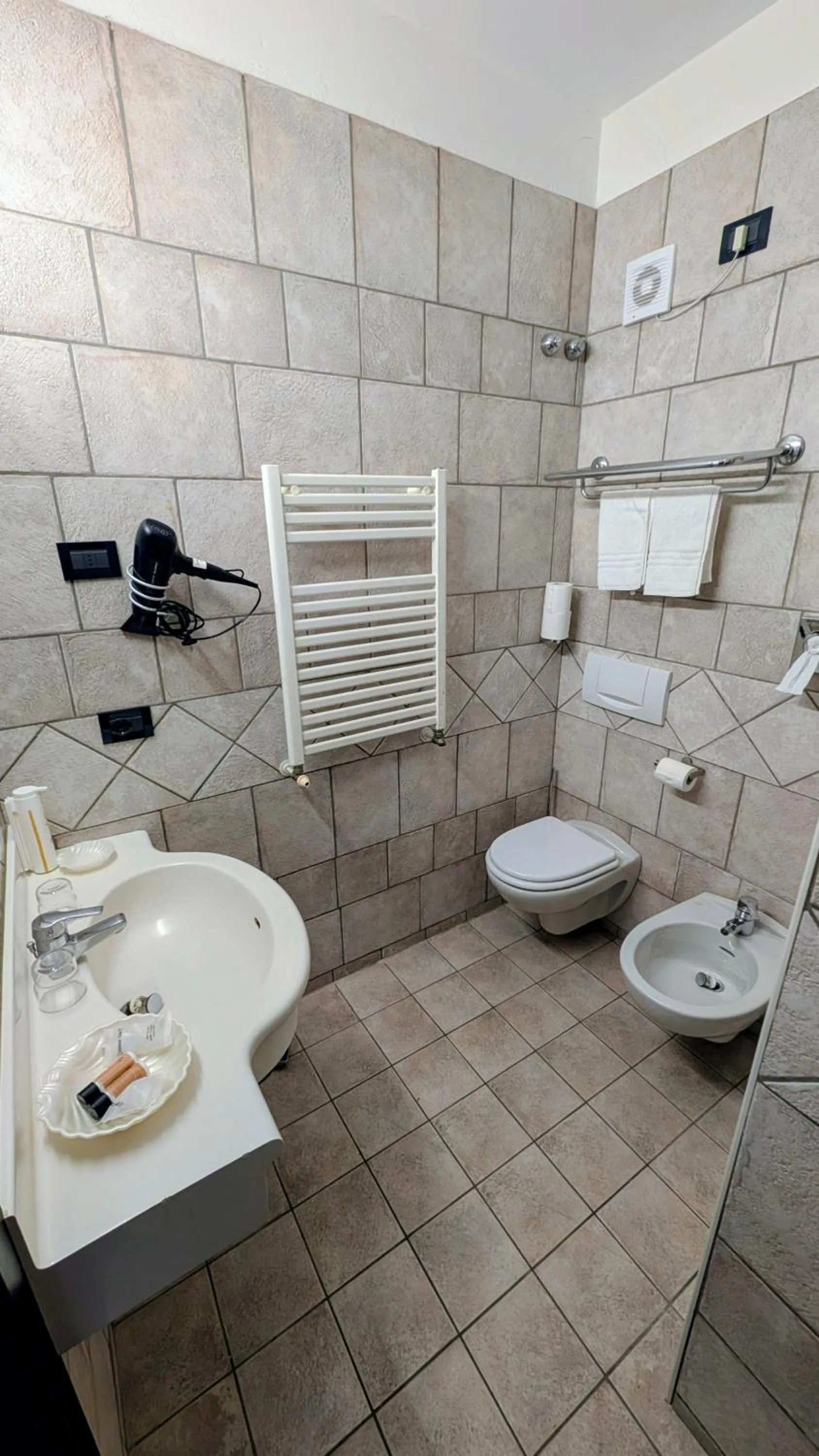 Yachting Hotel Mistral