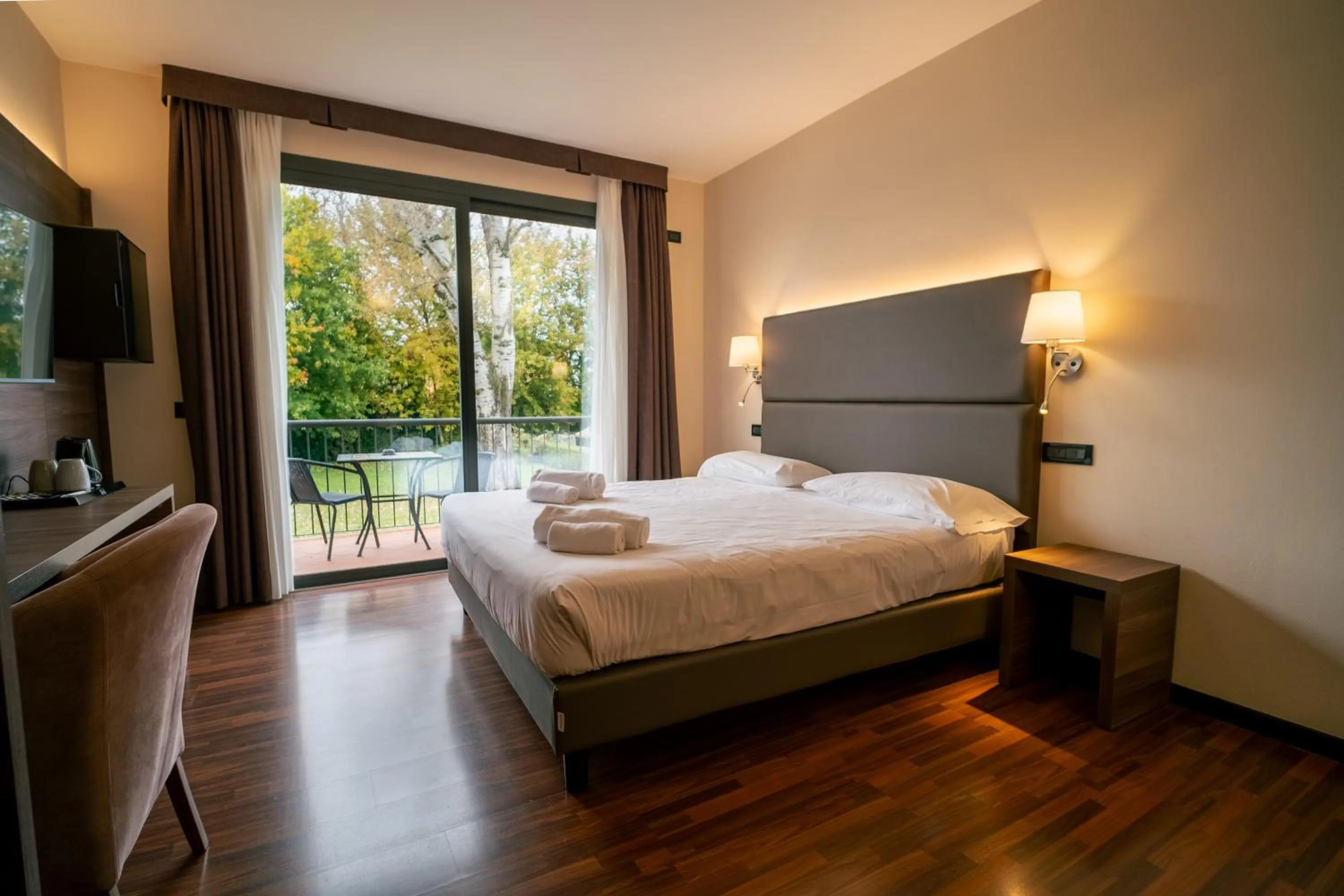 Bed in Yachting Hotel Mistral