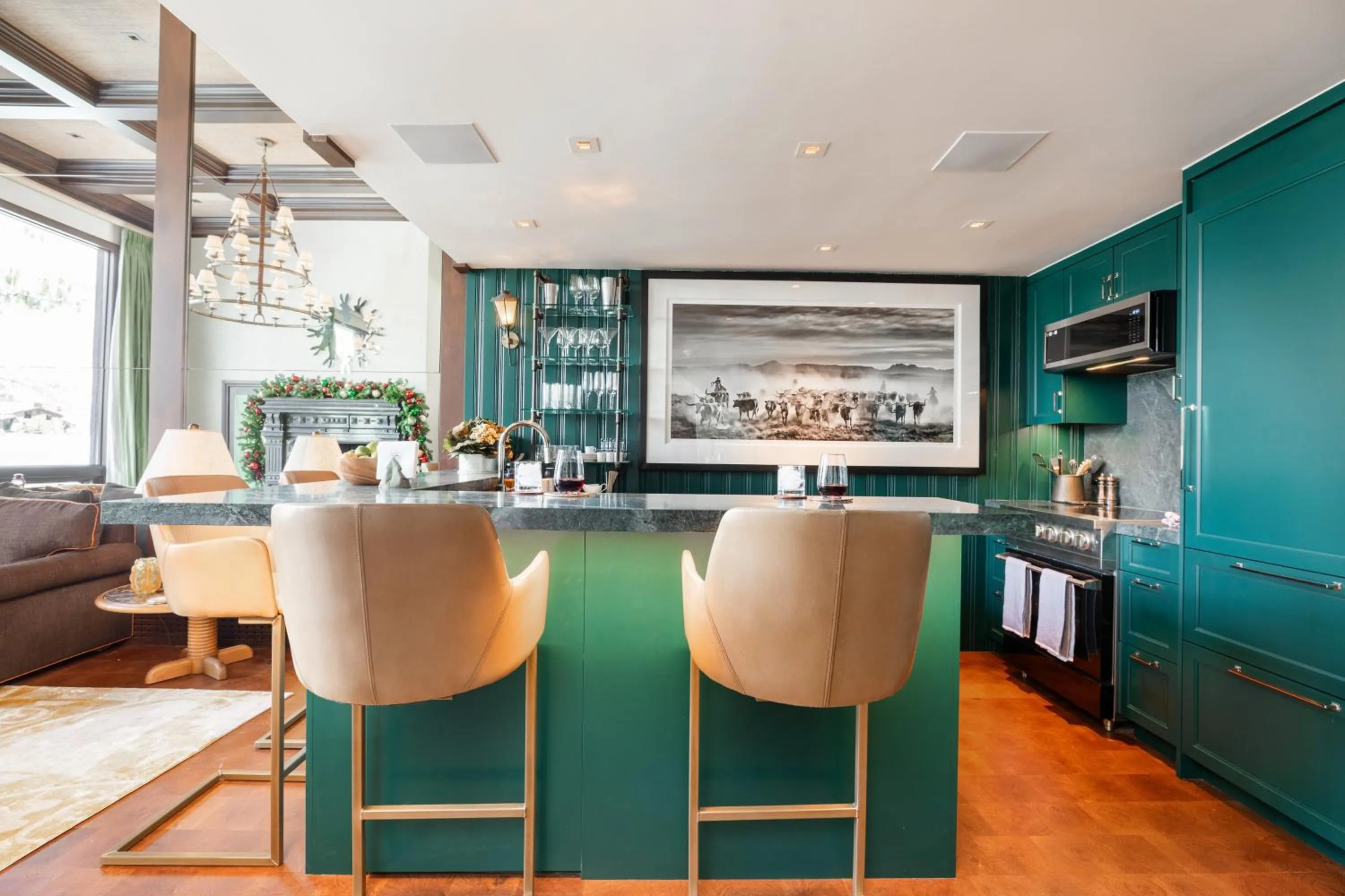 Kitchen or kitchenette in Lodge at Vail Condominiums