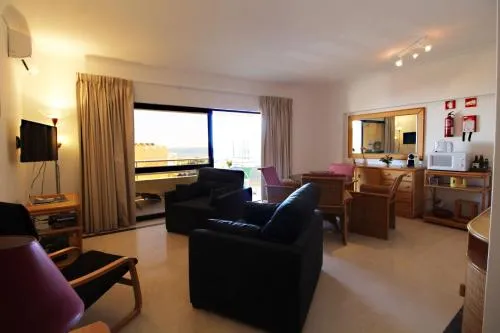 Marina Mar Light by SAPvillas