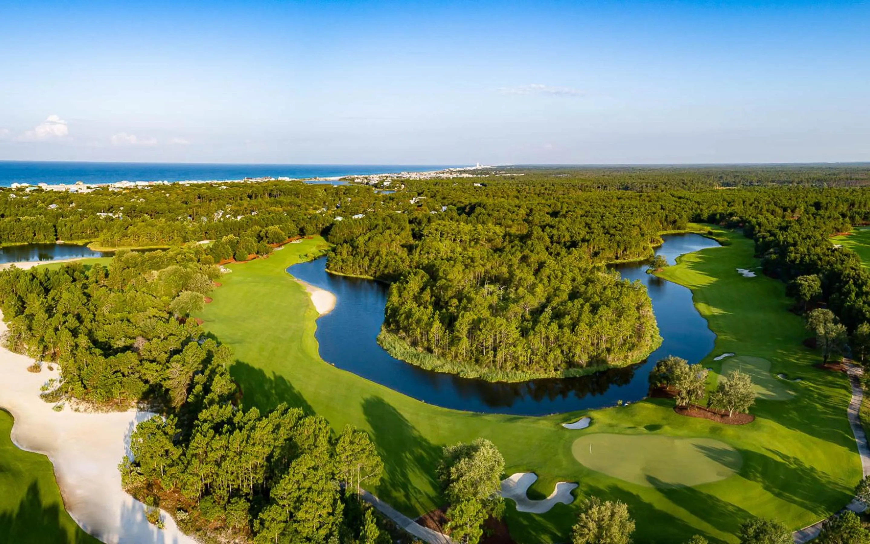 Golfcourse in Camp Creek Inn