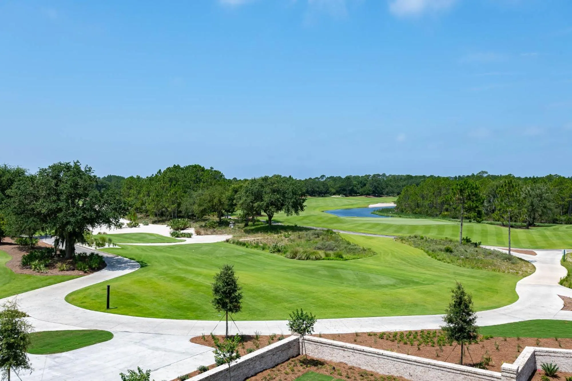Golfcourse in Camp Creek Inn