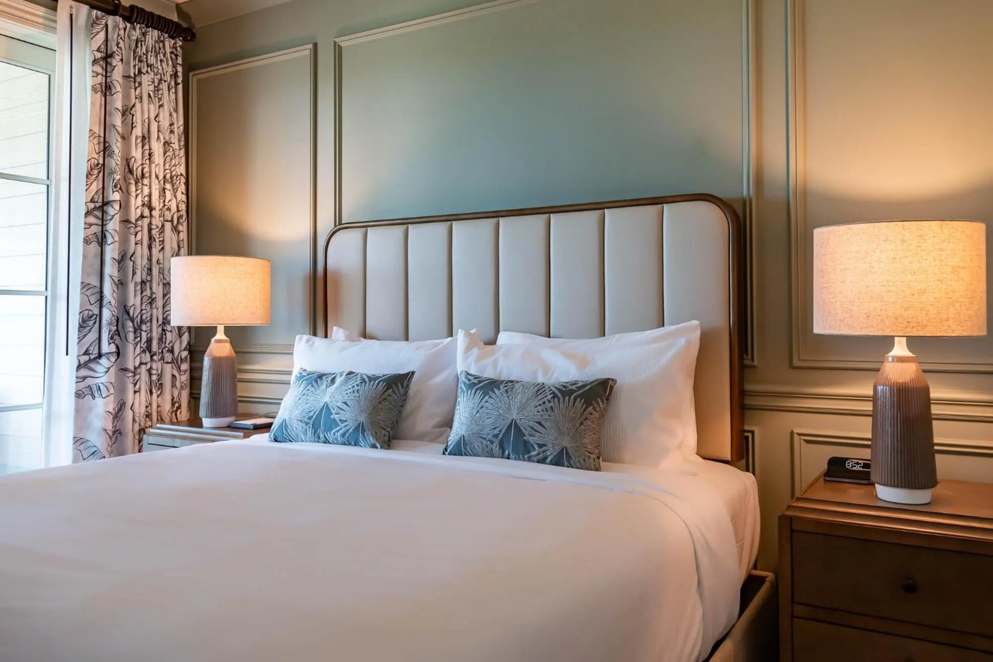 Bedroom, Bed in Camp Creek Inn