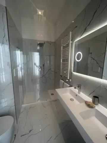 Bathroom in Hotel Gabriella