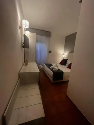 Bedroom, Bed in Hotel Gabriella