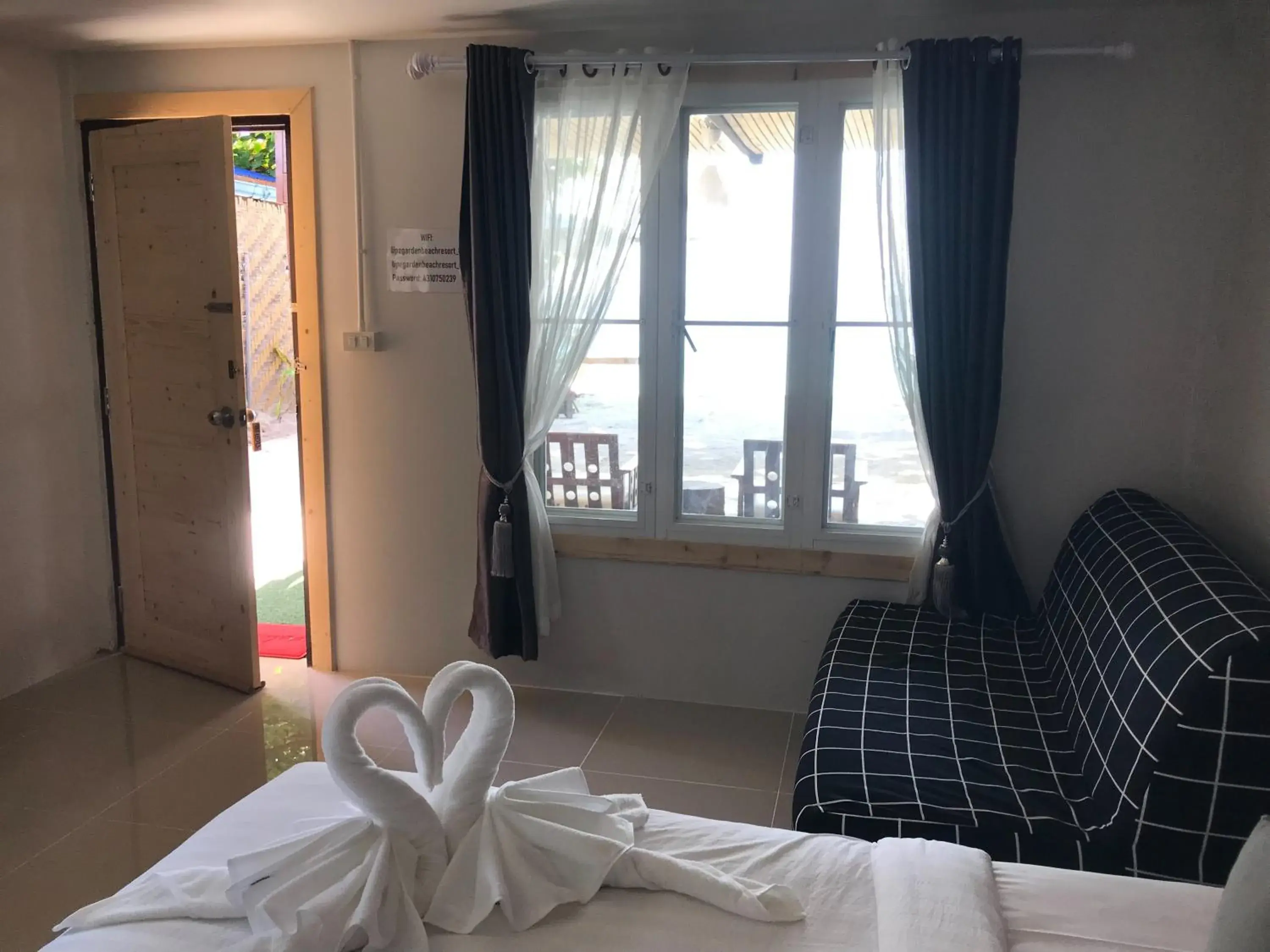 Sea view, Bed in Lipe Garden Beach Resort Sea view, Bed in Lipe Garden Beach Resort