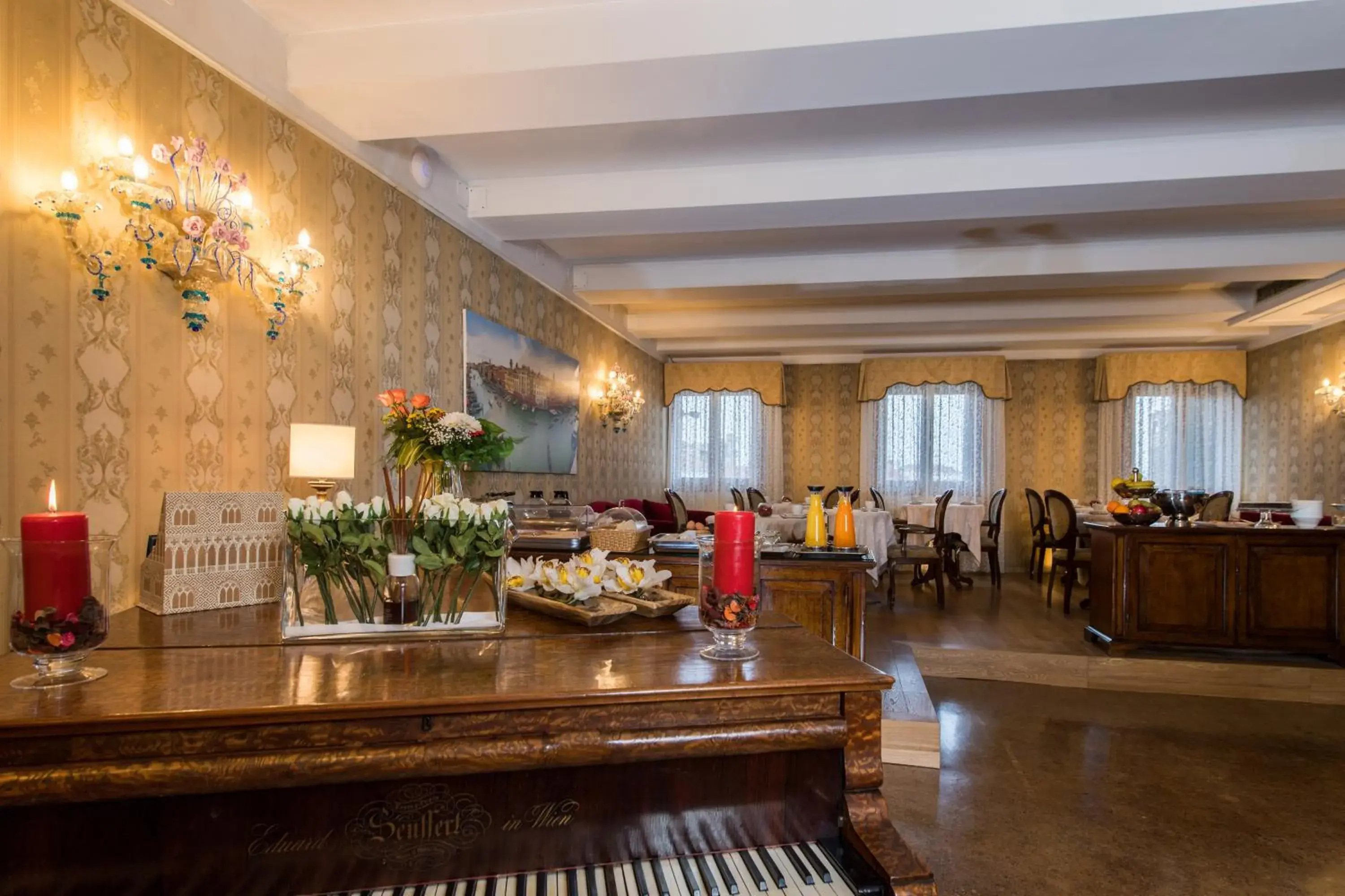 Restaurant/places to eat in Palazzo Bembo - Exclusive Accommodation Restaurant/places to eat in Palazzo Bembo - Exclusive Accommodation