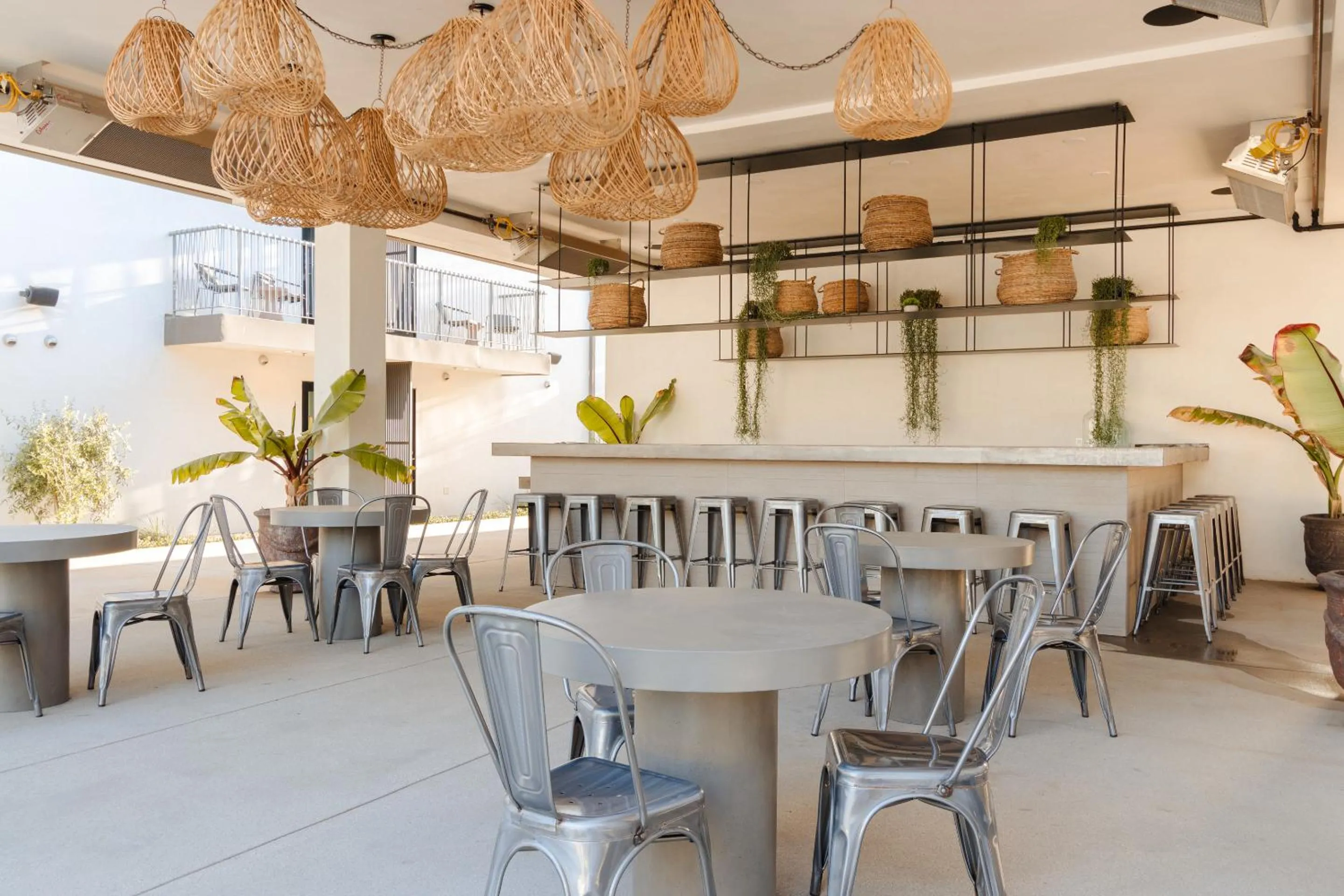 Property building in The Lum Hotel Los Angeles Stadium District