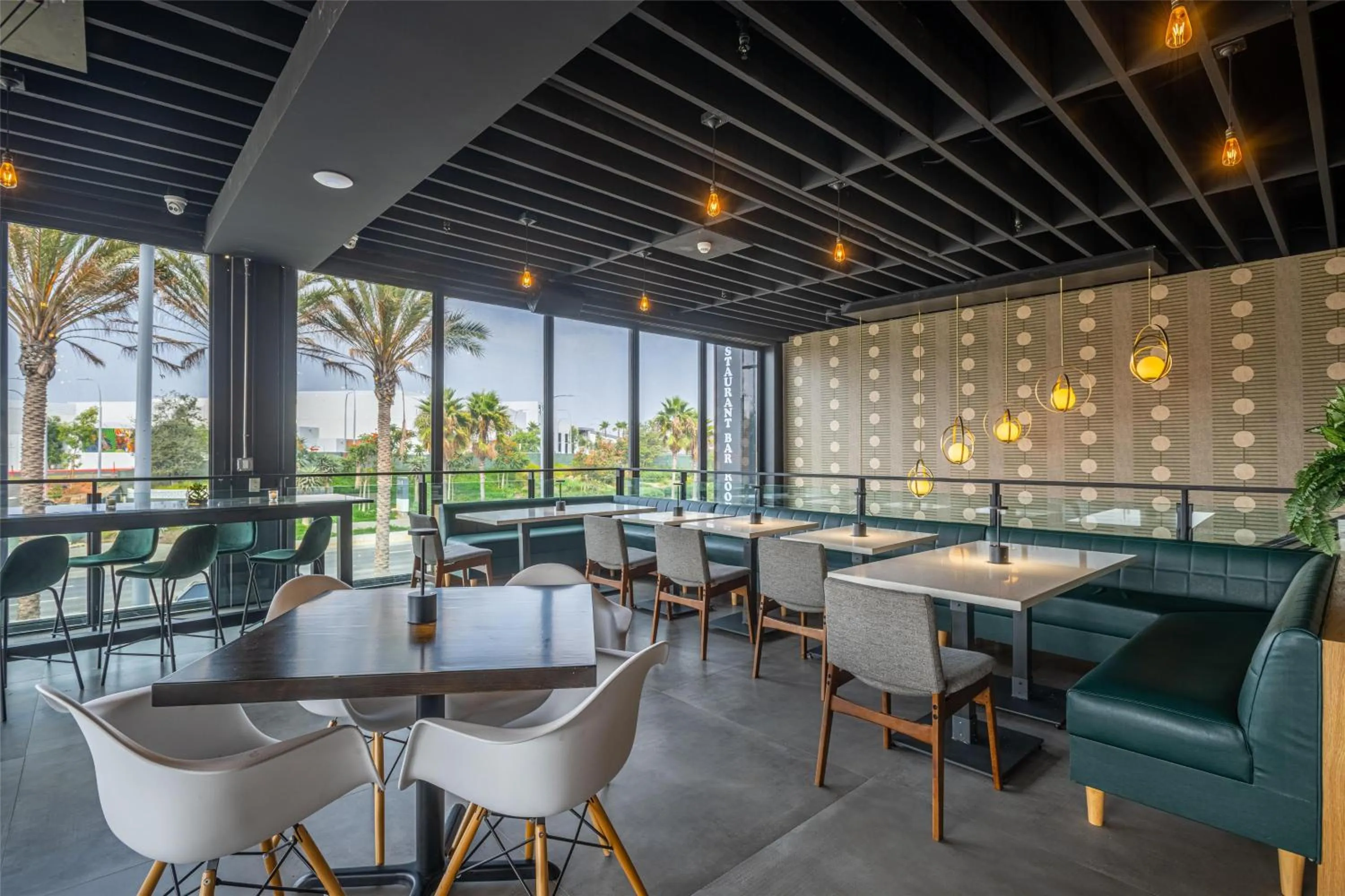 Lounge or bar in The Lum Hotel Los Angeles Stadium District