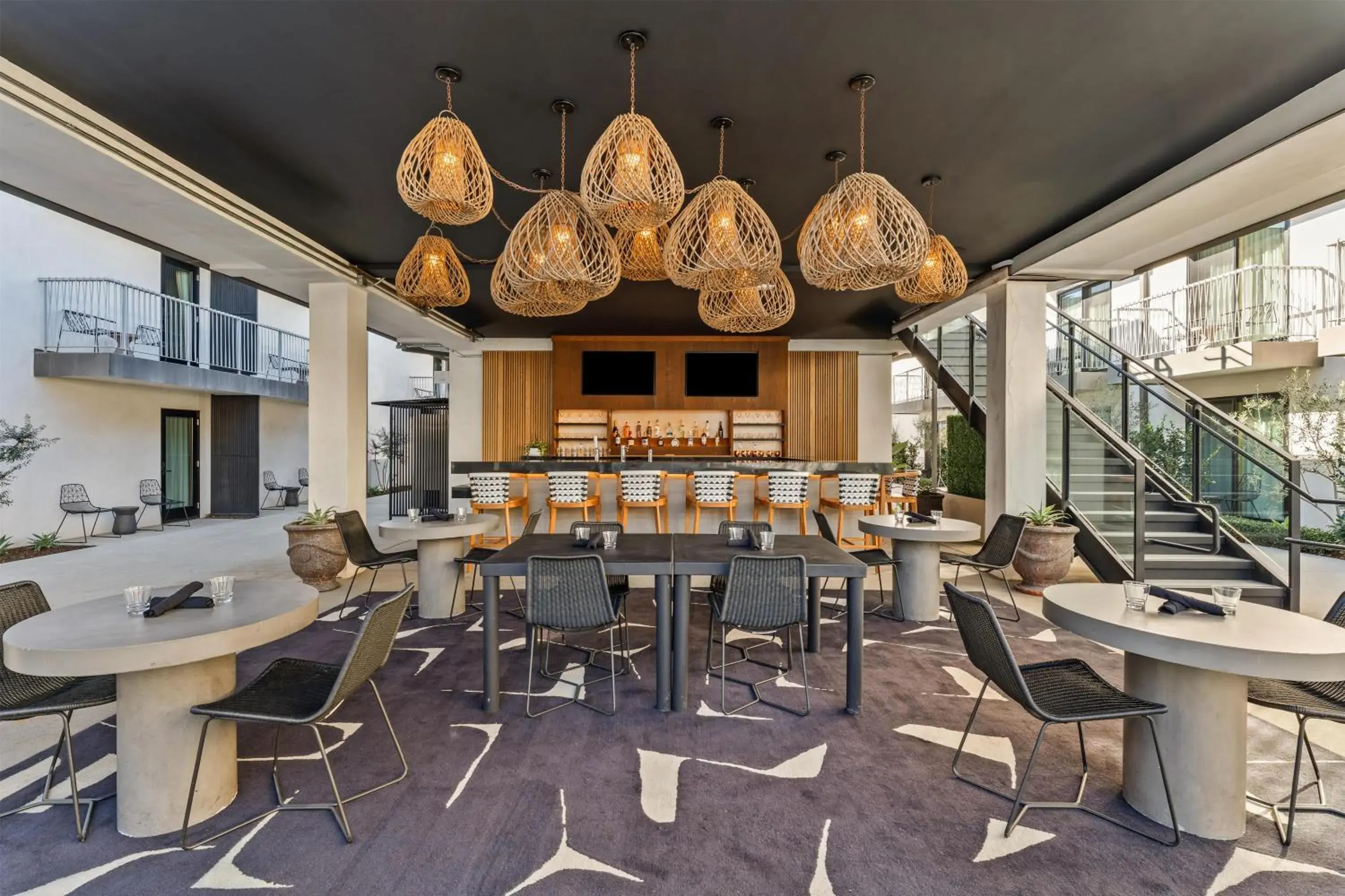 Lounge or bar in The Lum Hotel Los Angeles Stadium District Lounge or bar in The Lum Hotel Los Angeles Stadium District