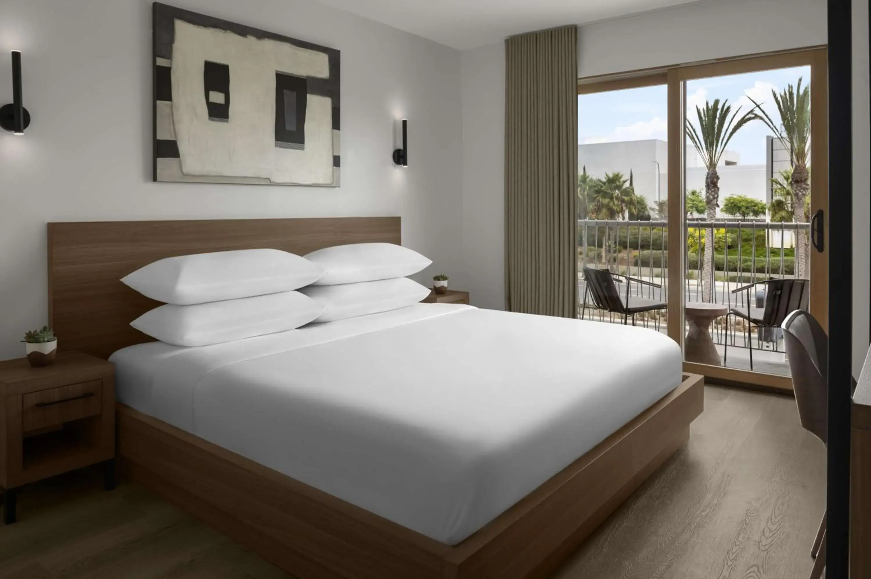 Bed in The Lum Hotel Los Angeles Stadium District Bed in The Lum Hotel Los Angeles Stadium District