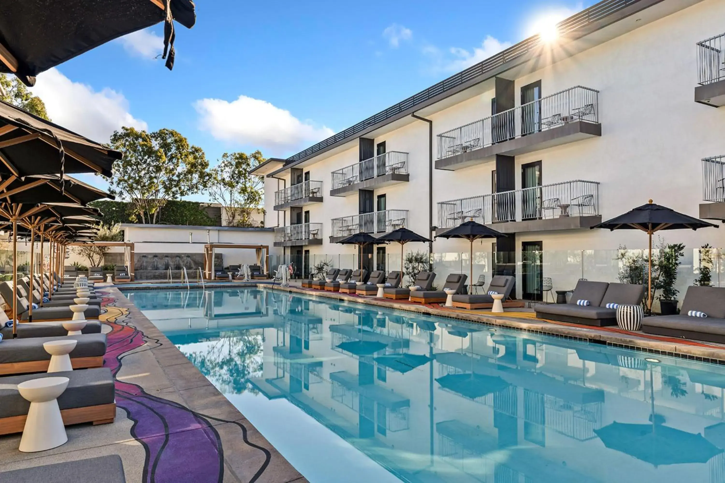 Pool view in The Lum Hotel Los Angeles Stadium District Pool view in The Lum Hotel Los Angeles Stadium District