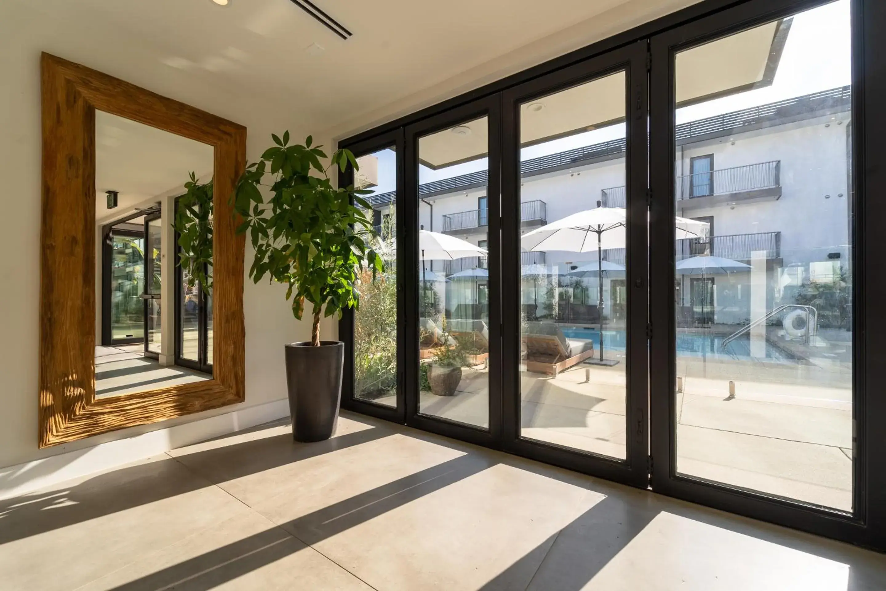 Lobby or reception in The Lum Hotel Los Angeles Stadium District Lobby or reception in The Lum Hotel Los Angeles Stadium District