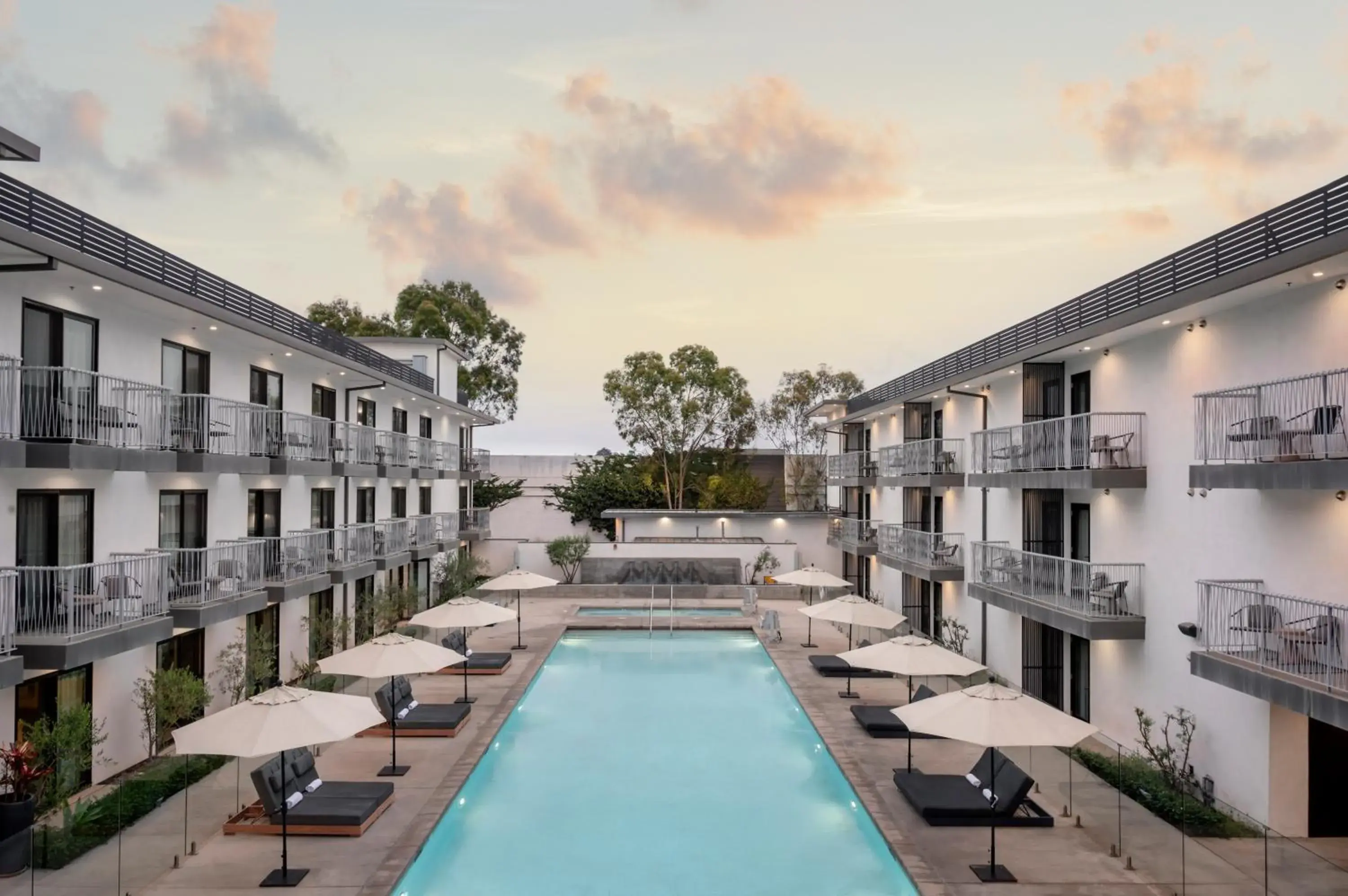 Pool view in The Lum Hotel Los Angeles Stadium District Pool view in The Lum Hotel Los Angeles Stadium District
