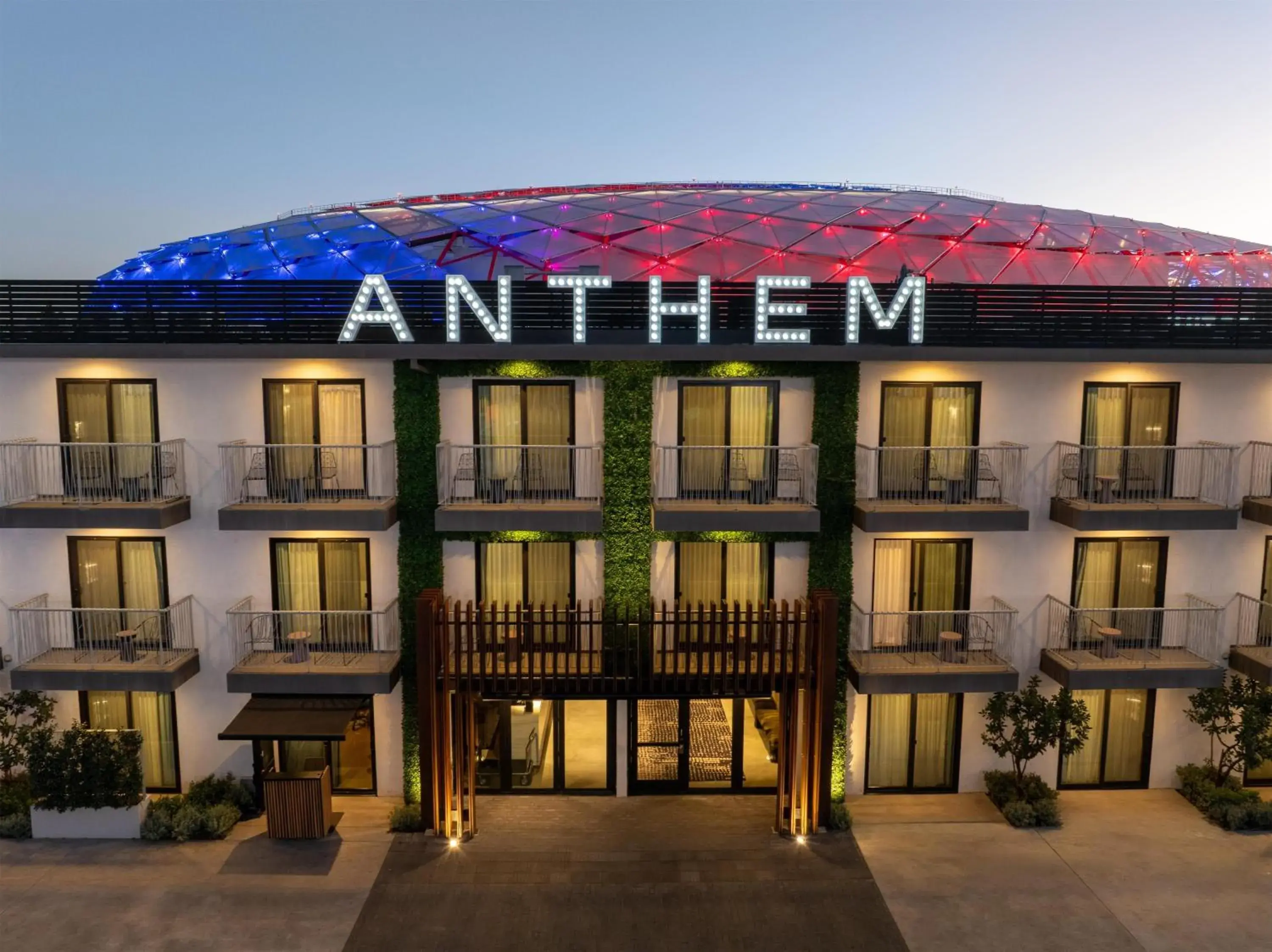 Property building in The Lum Hotel Los Angeles Stadium District Property building in The Lum Hotel Los Angeles Stadium District