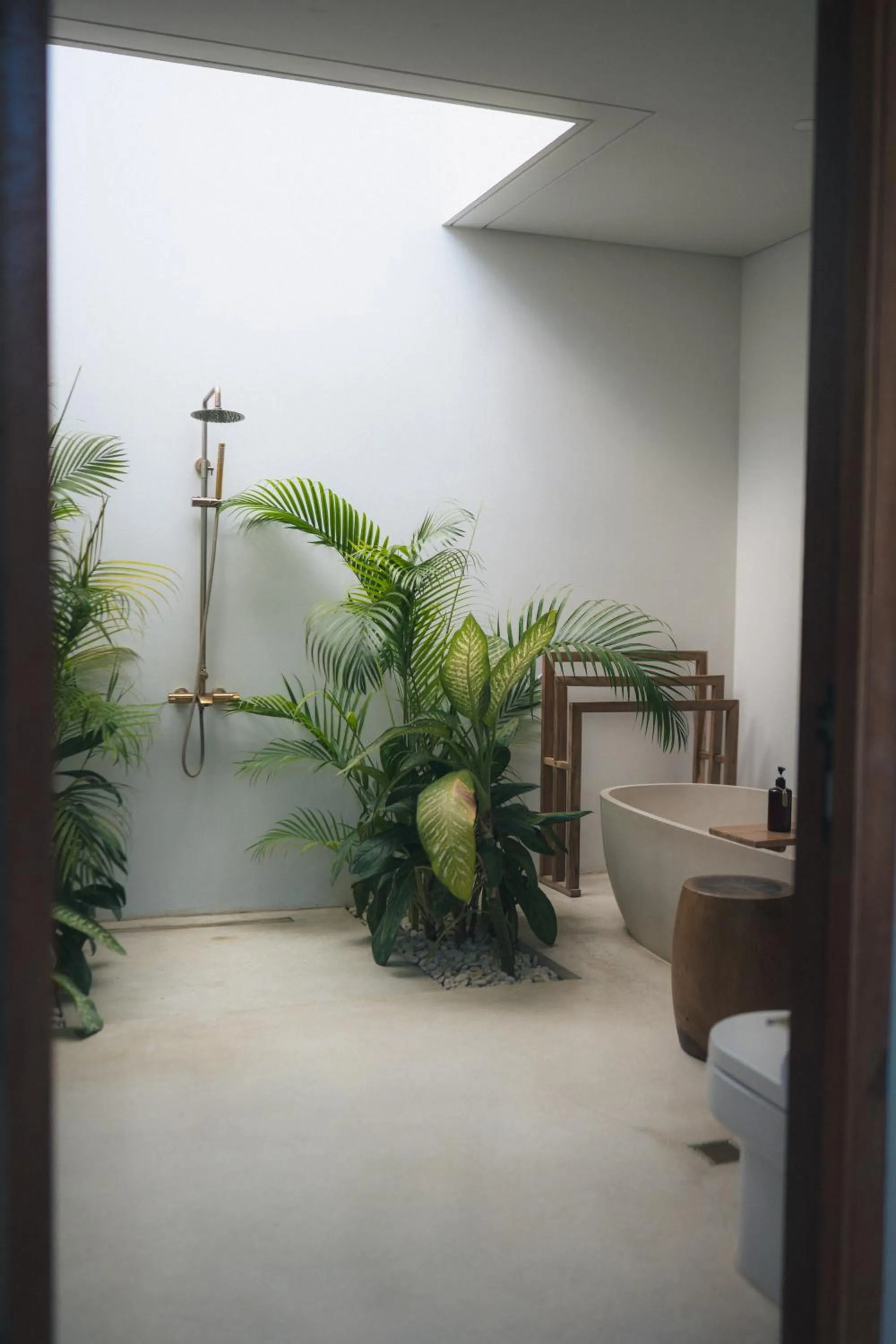 Adults-Only Luxury Studio Private Pool & Free Gym